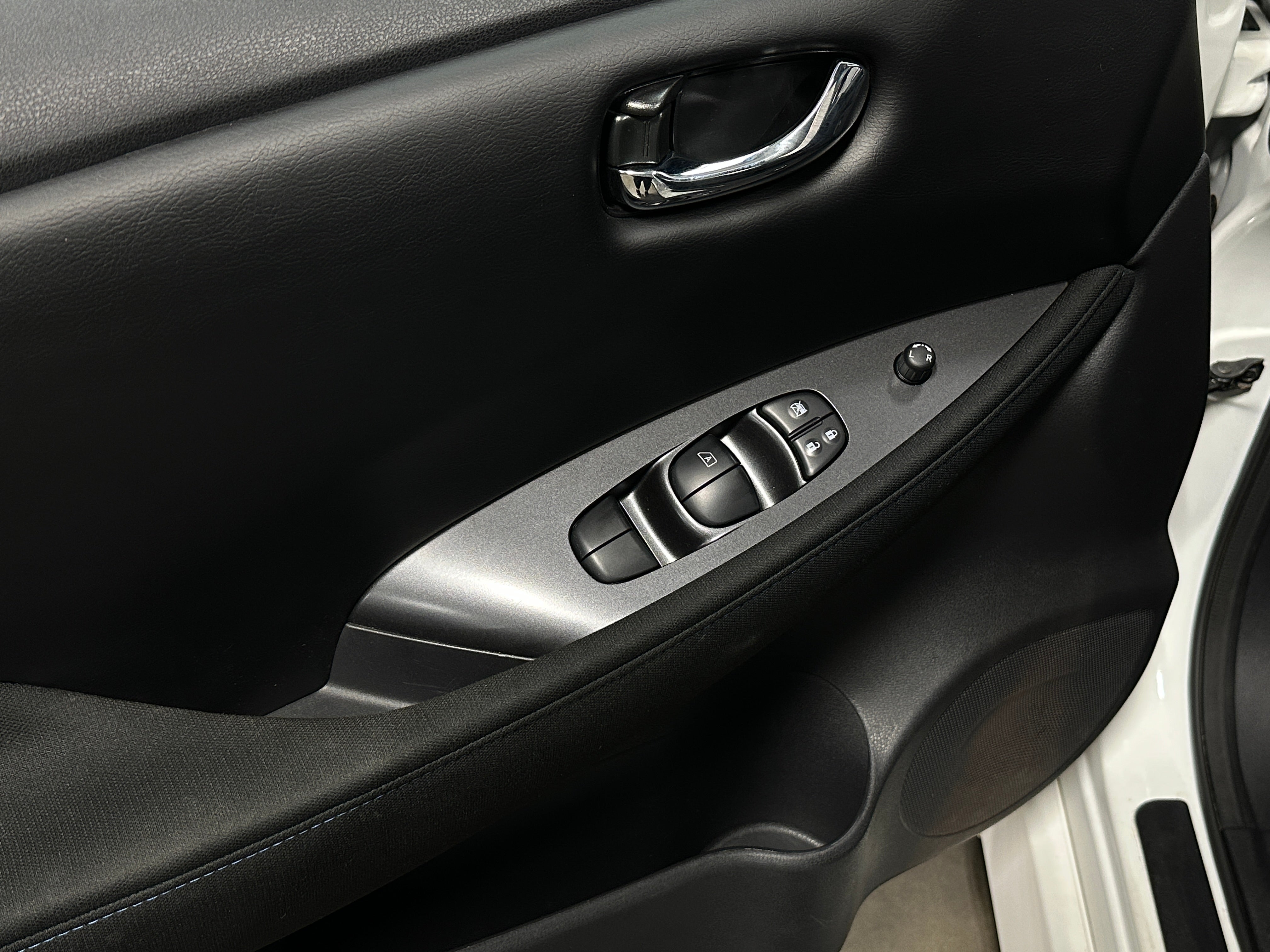 Used 2024 Nissan LEAF S with VIN 1N4AZ1BV7RC555361 for sale in Auburn, WA