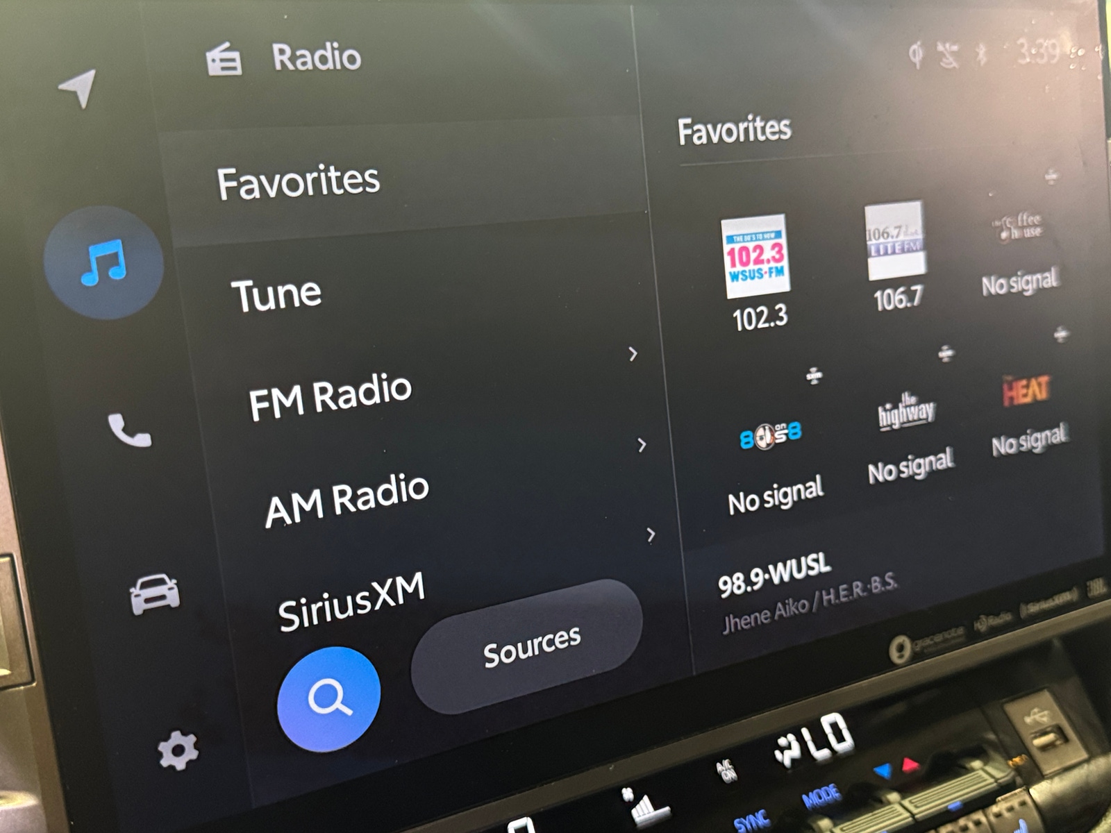 Thumbnail: 2024 Toyota Tundra - 3