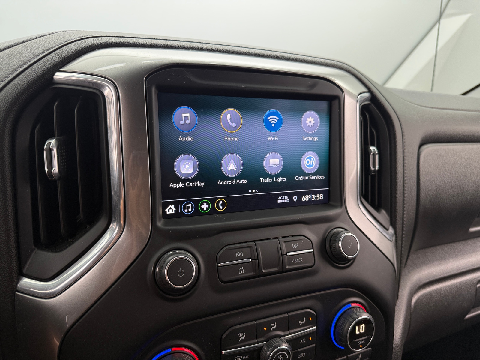 Thumbnail: 2020 Chevrolet Silverado 1500 - 4