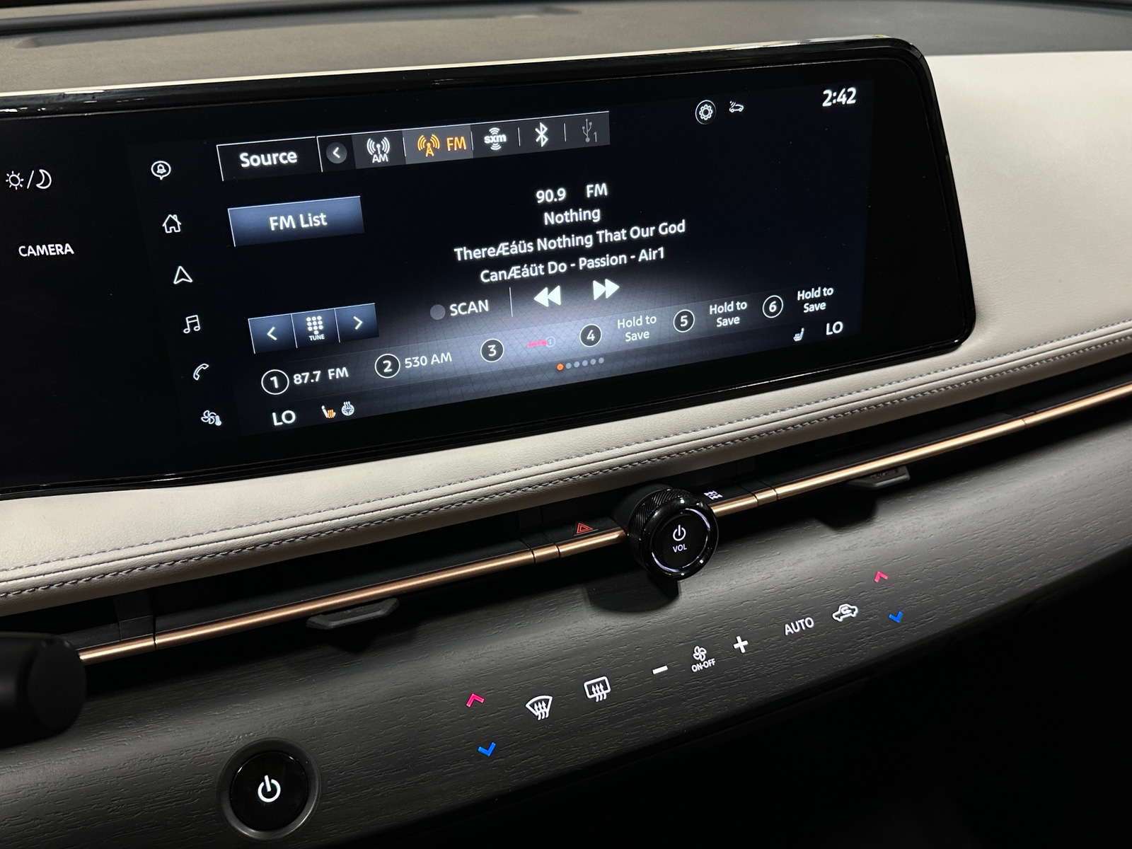 Thumbnail: 2024 Nissan Ariya - 3