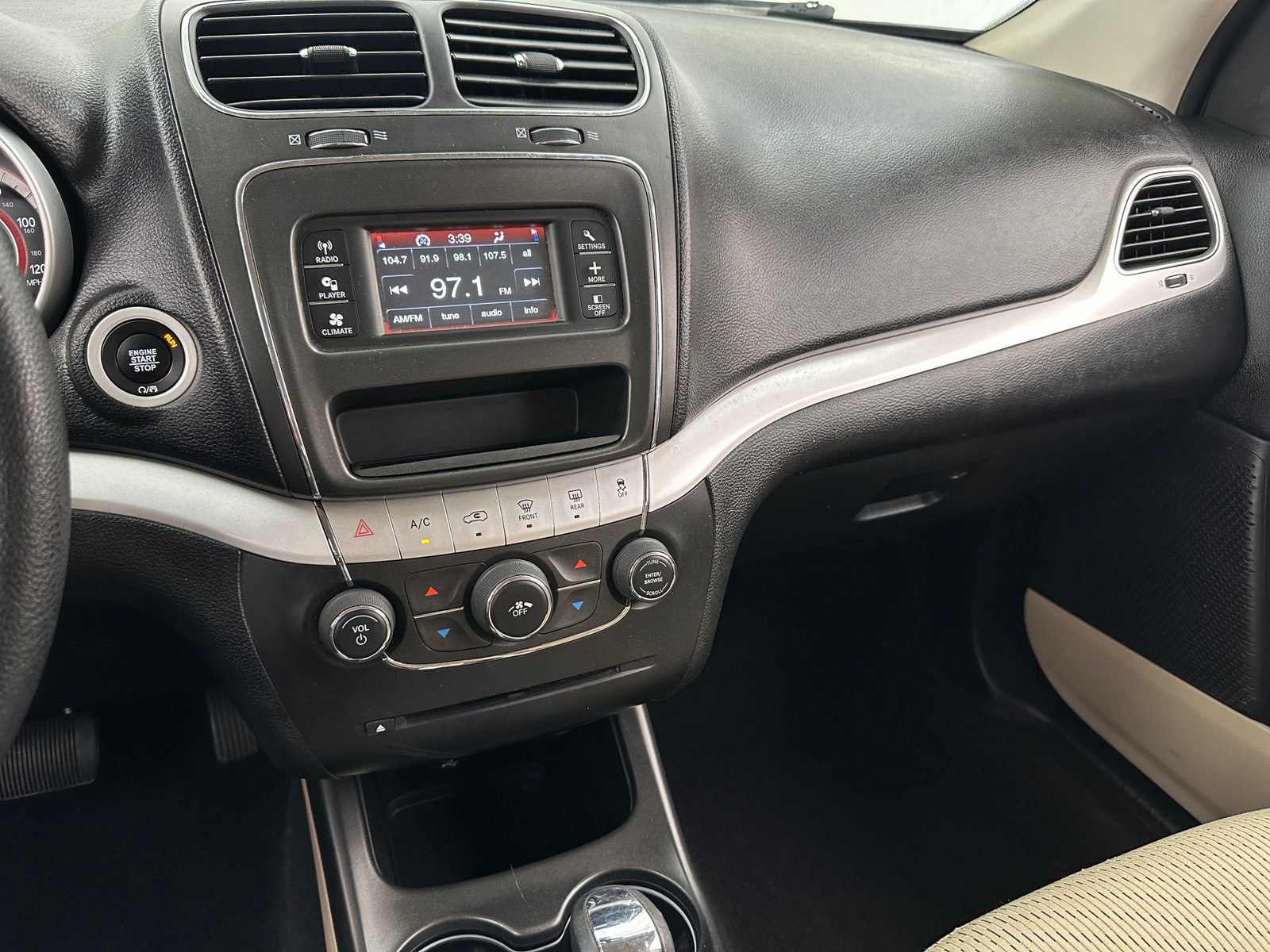 Thumbnail: 2019 Dodge Journey - 4