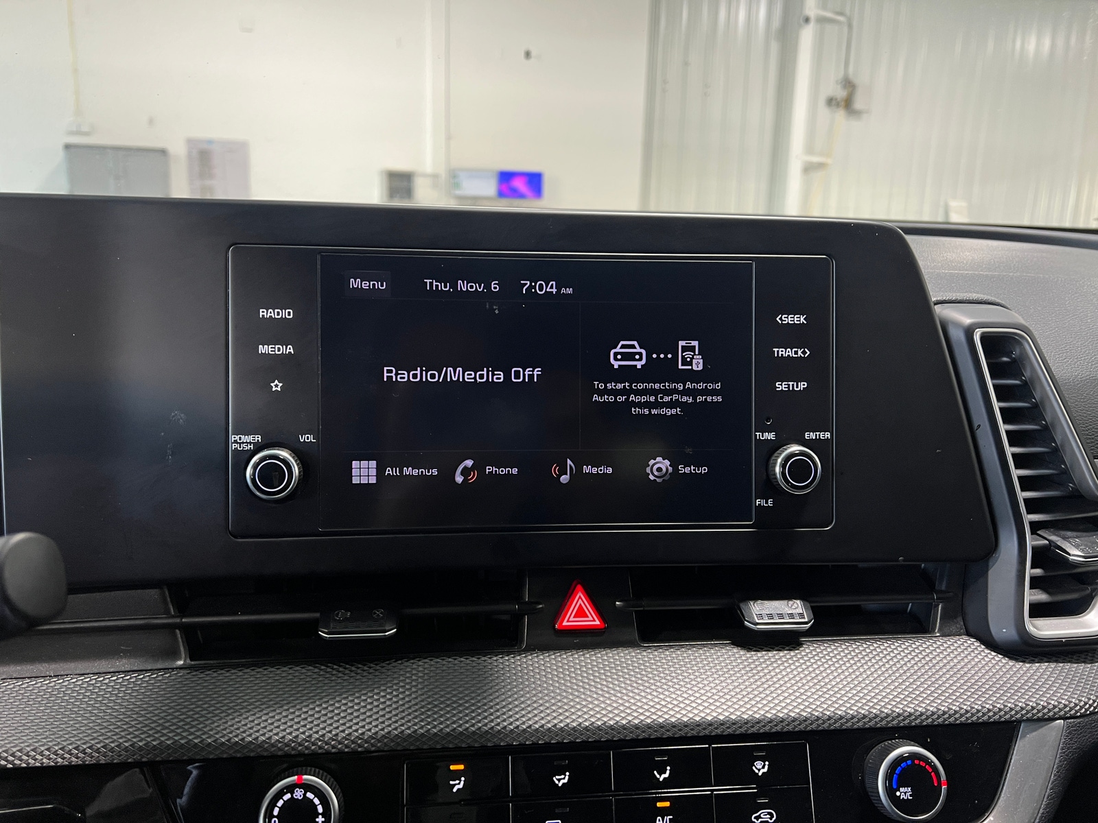 Thumbnail: 2023 Kia Sportage - 4