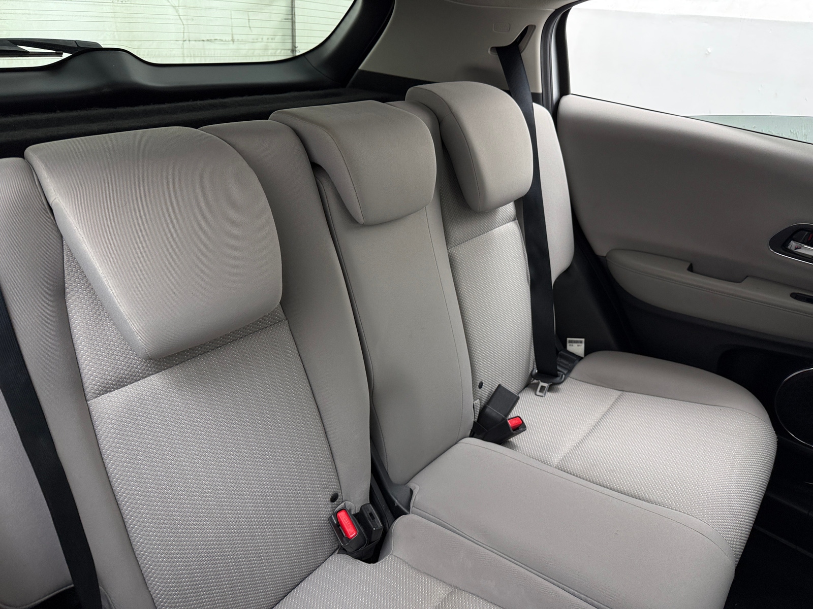 Thumbnail: 2016 Honda HR-V - 6