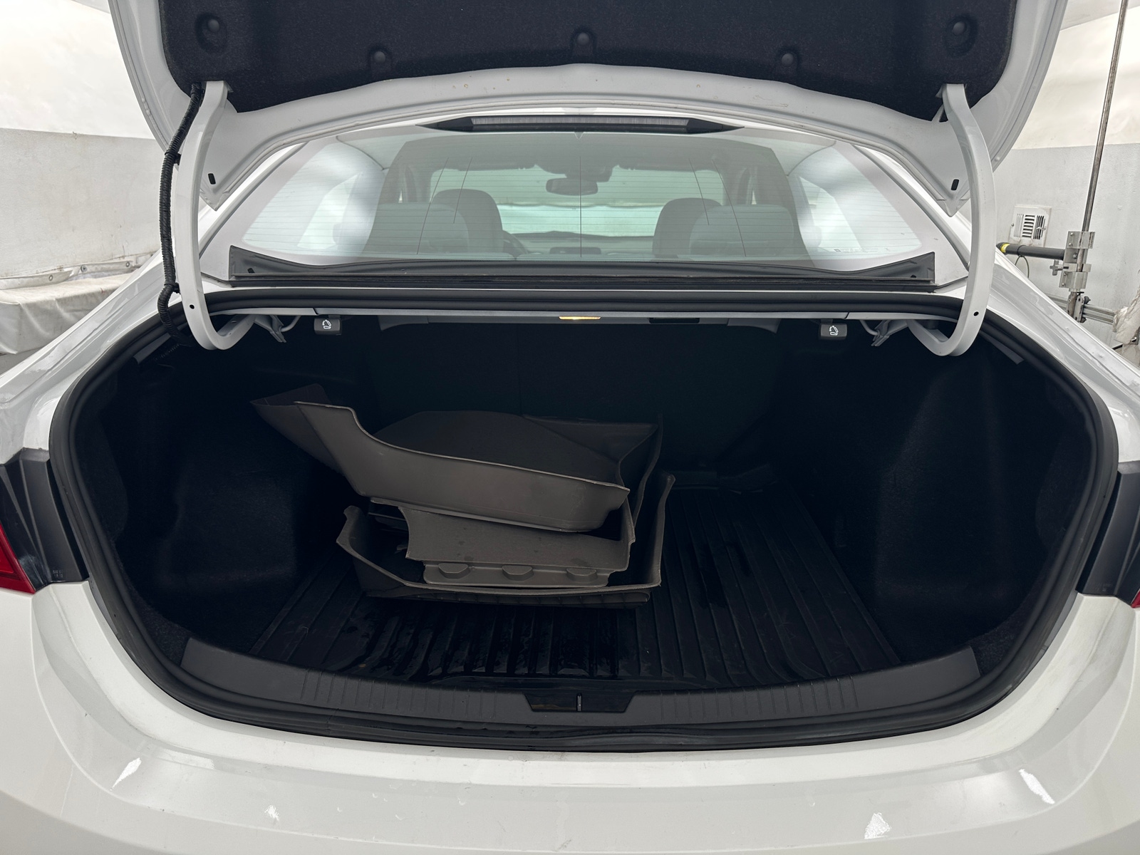 Thumbnail: 2025 Chevrolet Malibu - 7