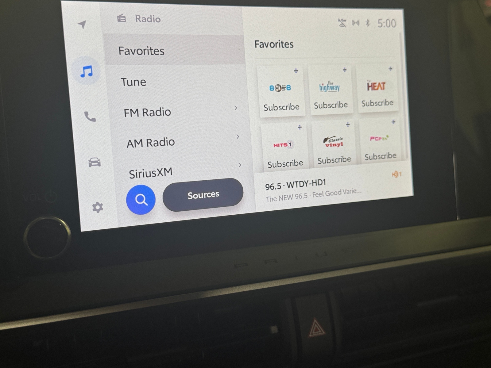 Thumbnail: 2025 Toyota Prius - 4