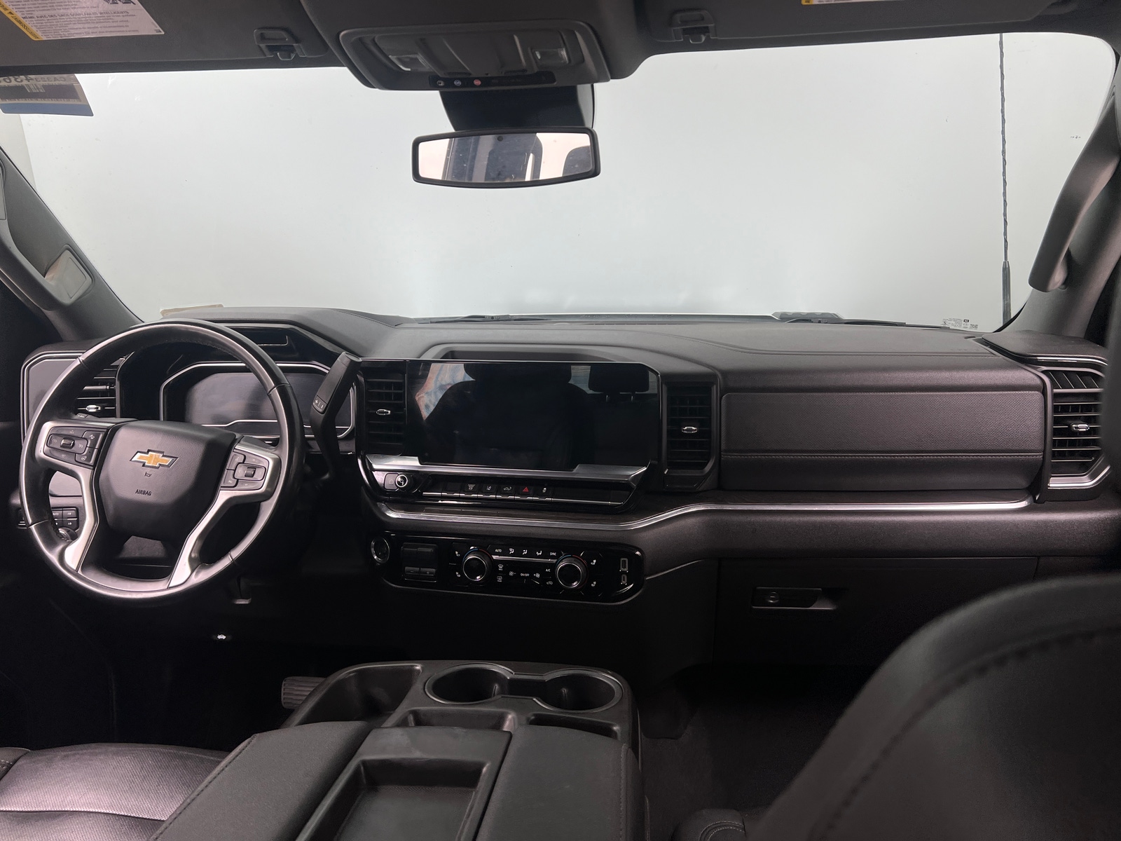 Thumbnail: 2024 Chevrolet Silverado 2500 - 2