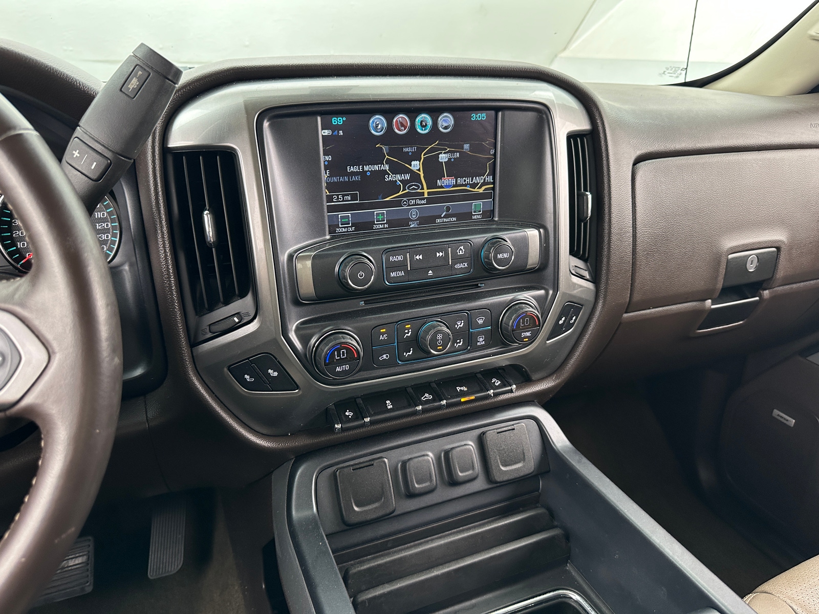 Thumbnail: 2017 Chevrolet Silverado 1500 - 4