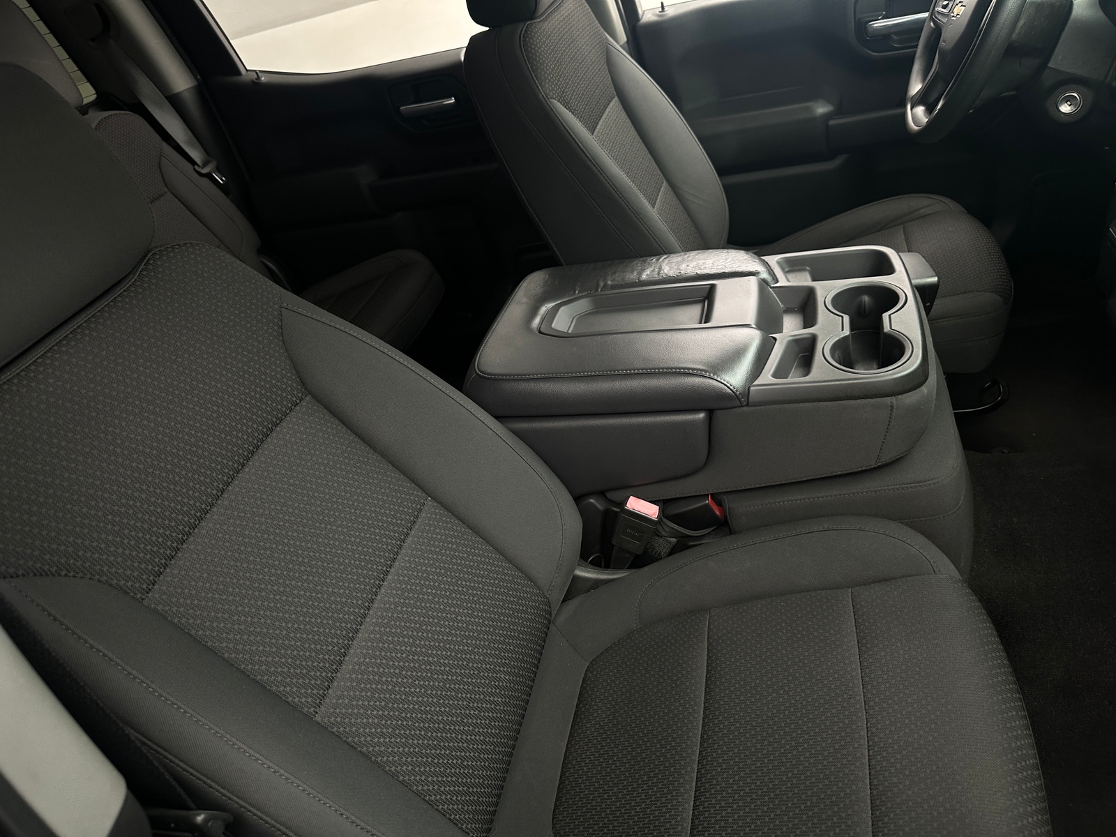 Thumbnail: 2020 Chevrolet Silverado 1500 - 2