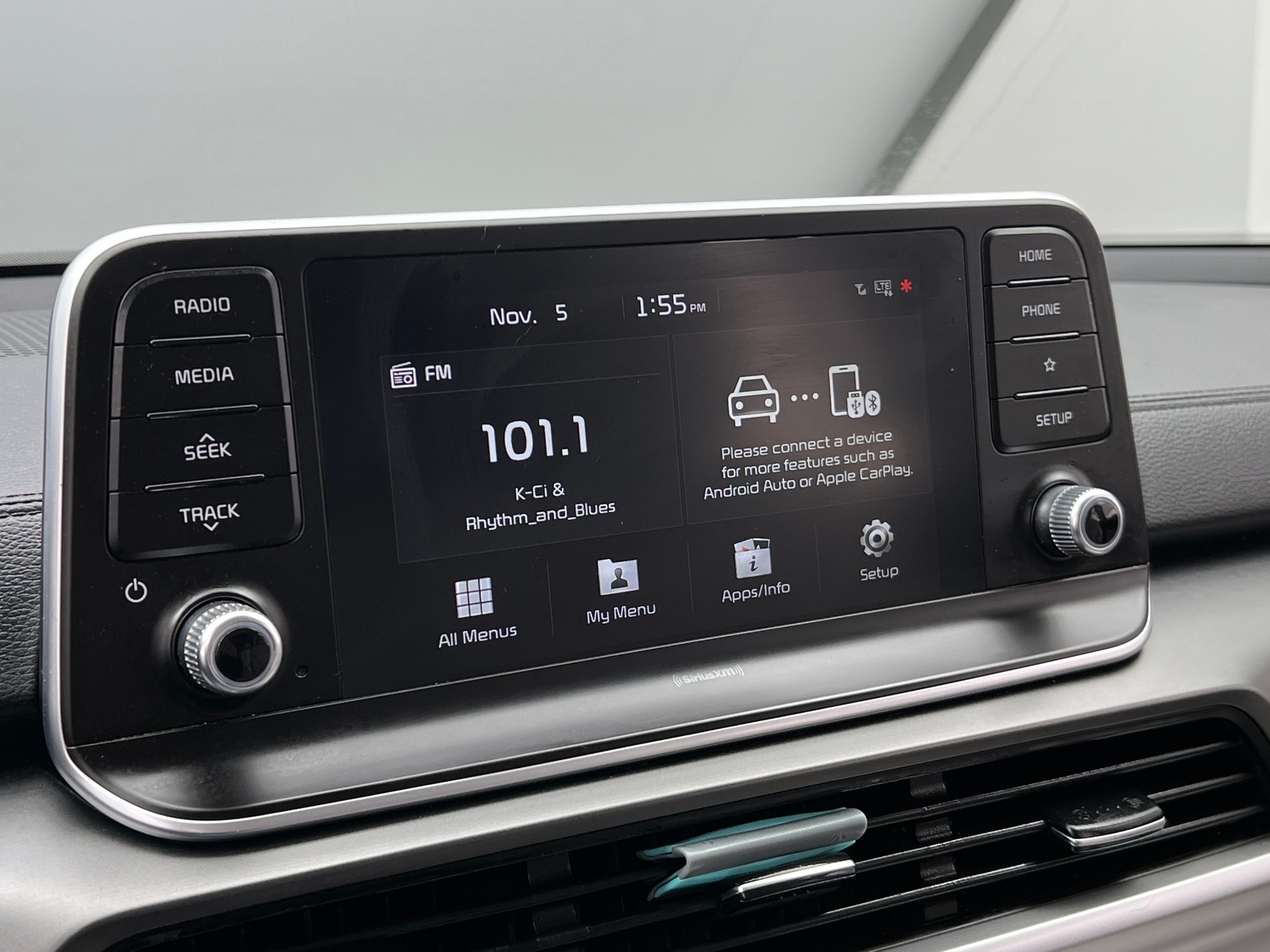 Thumbnail: 2020 Kia Telluride - 3