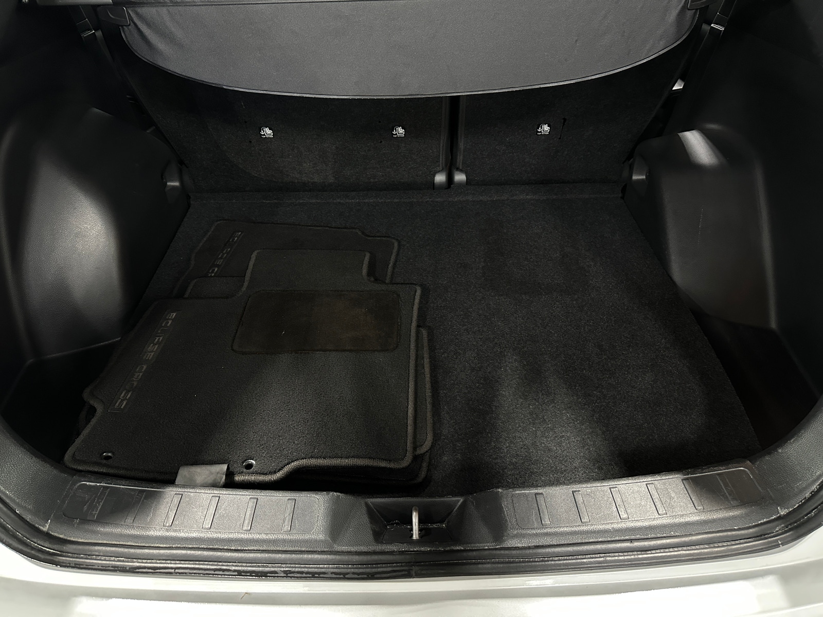 Thumbnail: 2024 Mitsubishi Eclipse Cross - 7