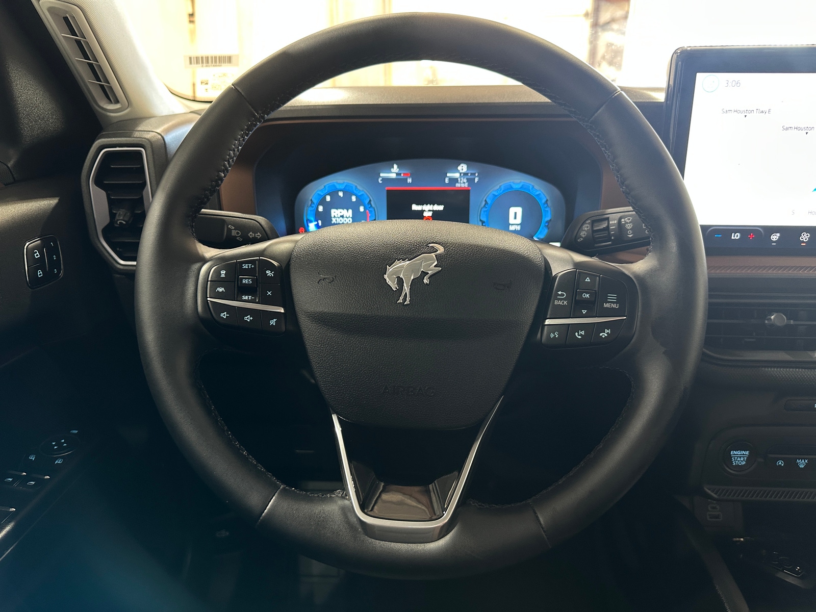 Thumbnail: 2025 Ford Bronco Sport - 5