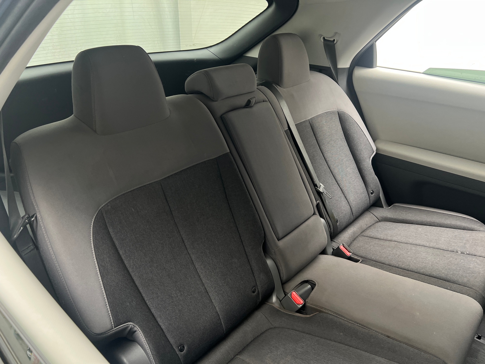 Thumbnail: 2022 Hyundai Ioniq 5 - 6