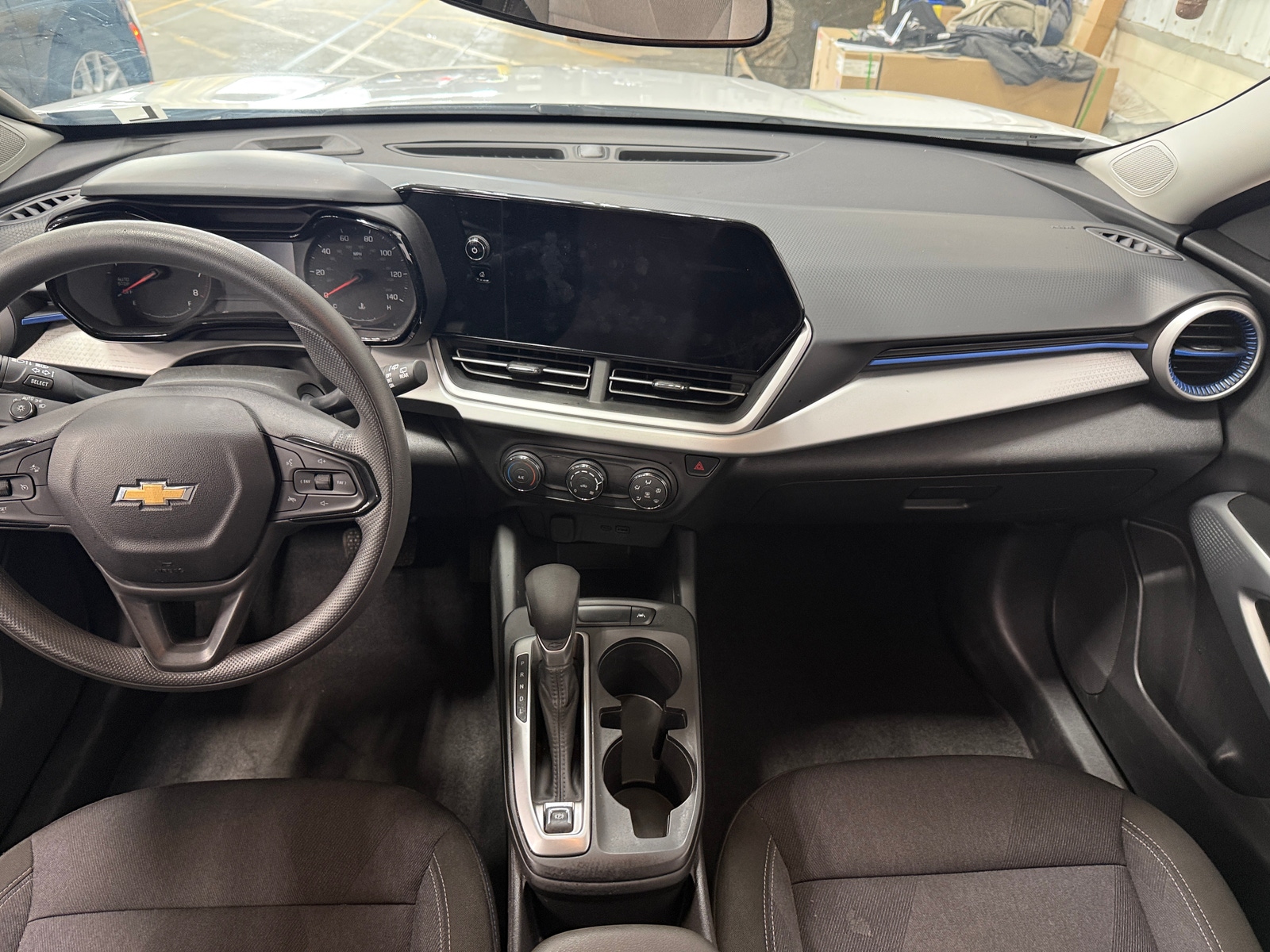 Thumbnail: 2025 Chevrolet Trax - 3