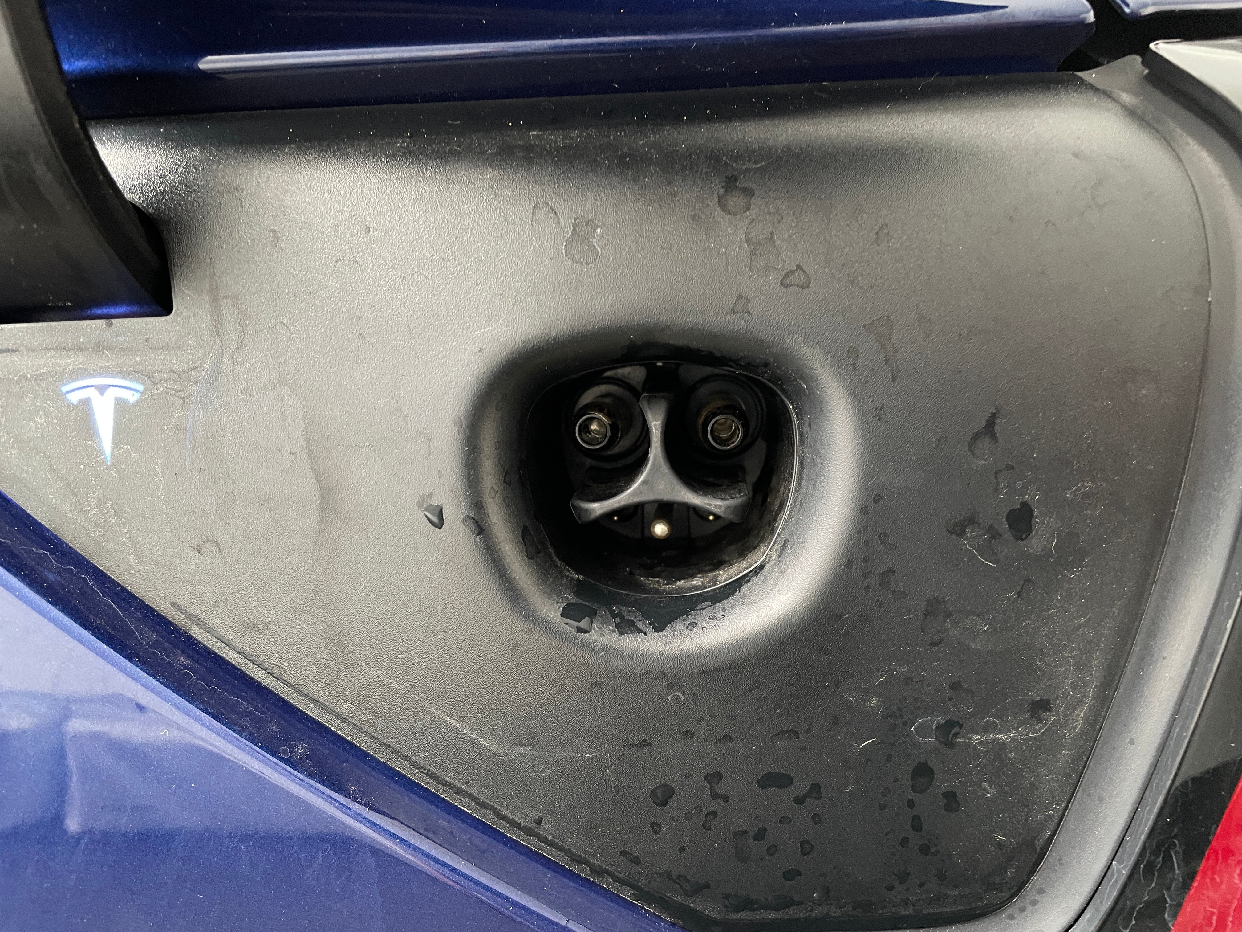 Used 2024 Tesla Model Y Performance with VIN 7SAYGDEF0RF026151 for sale in Oak Creek, WI