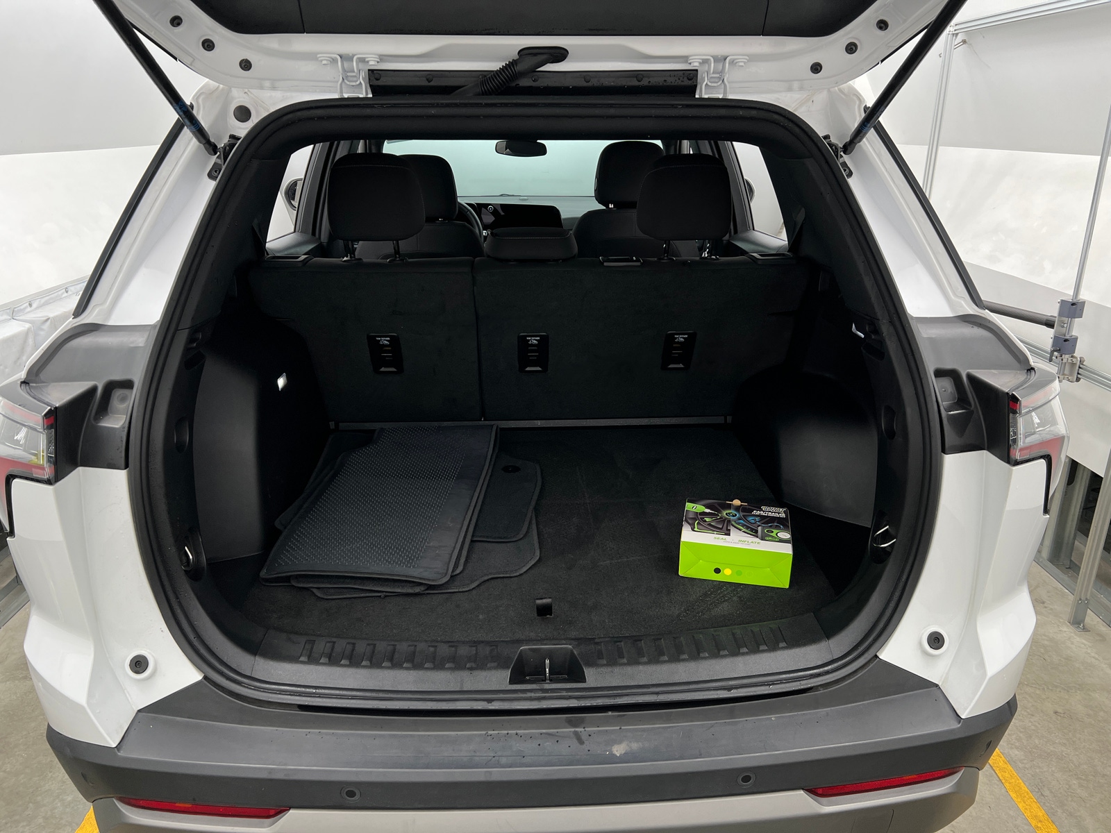 Thumbnail: 2025 Chevrolet Equinox - 7