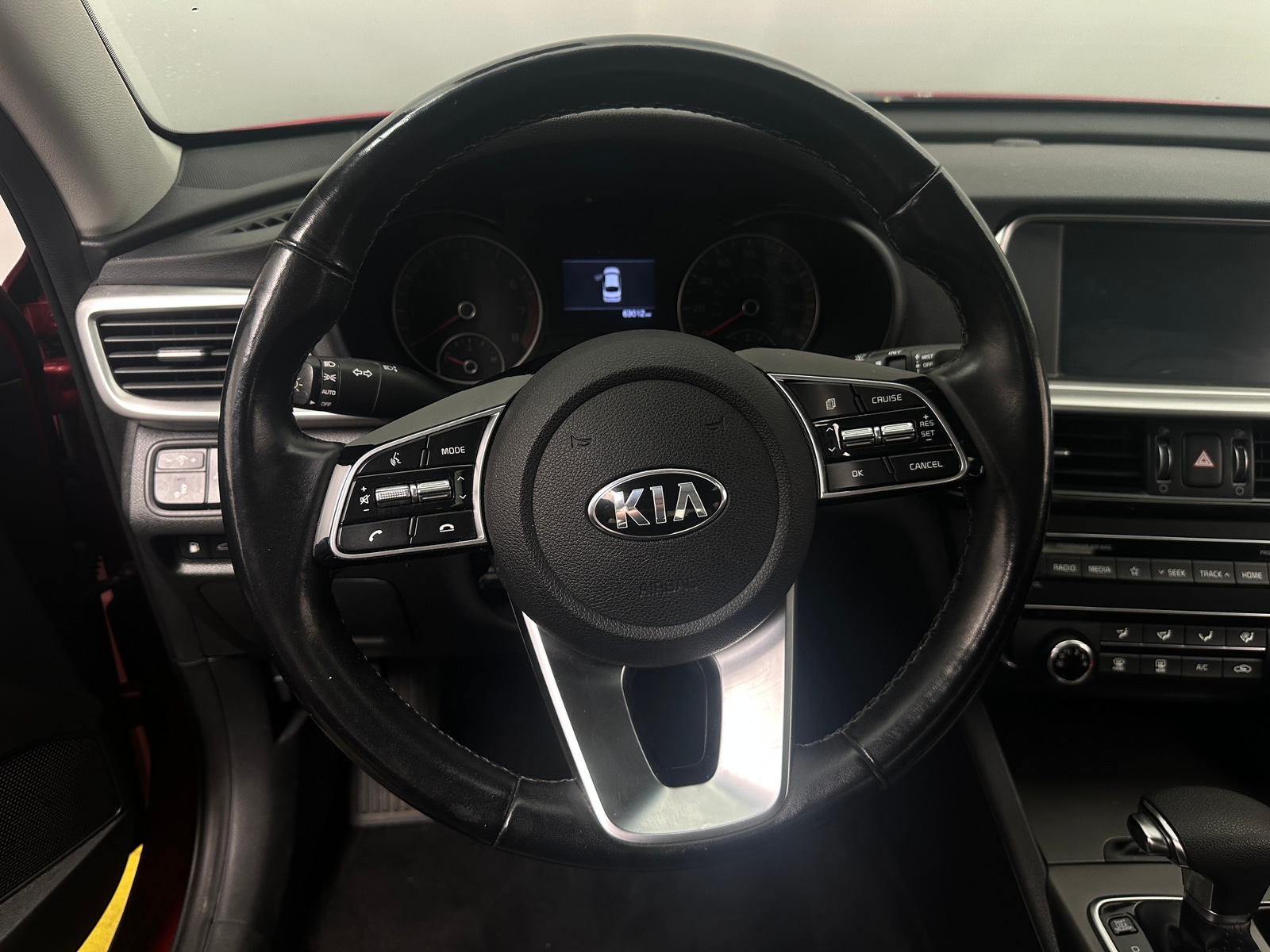 Thumbnail: 2020 Kia Optima - 4