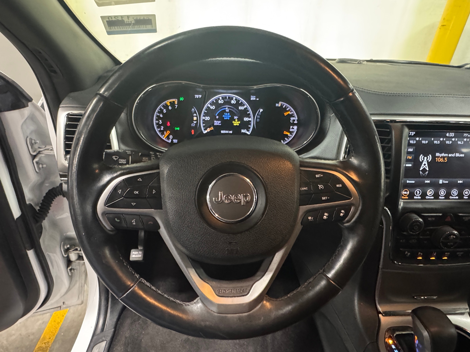 Thumbnail: 2018 Jeep Grand Cherokee - 4