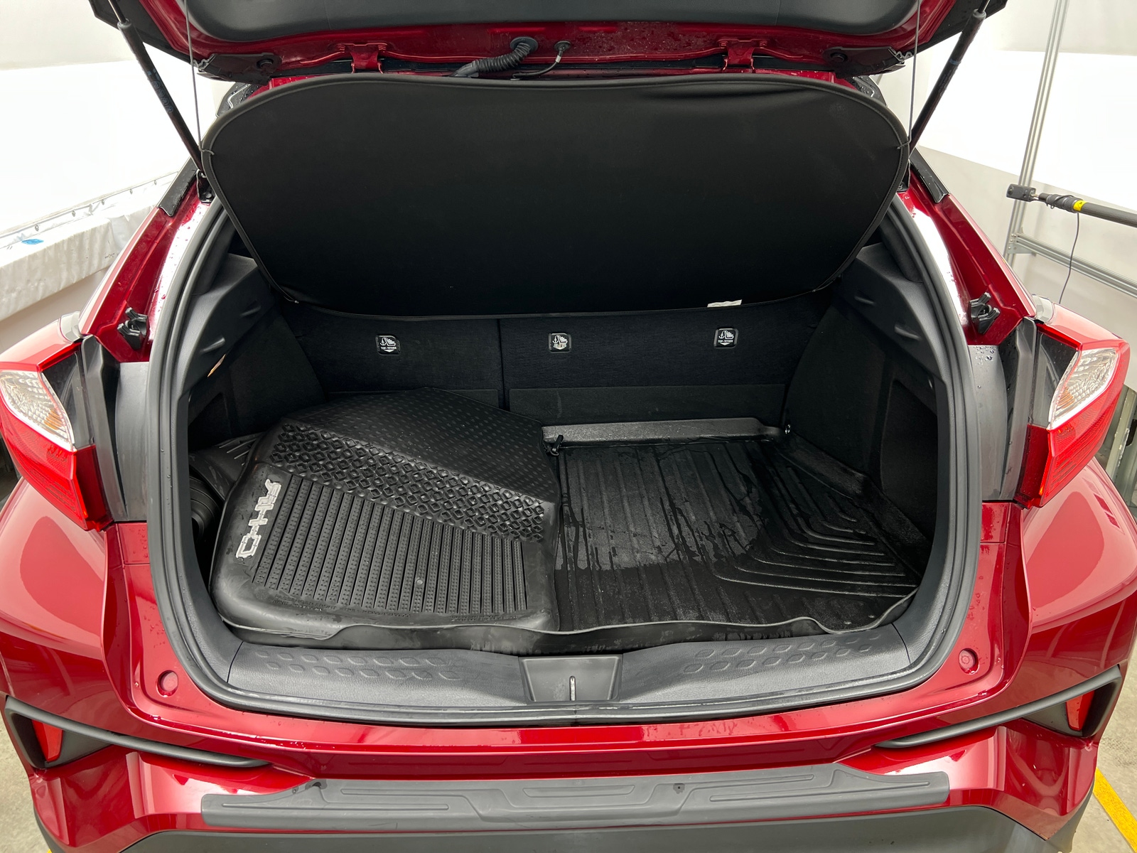 Thumbnail: 2019 Toyota C-HR - 7