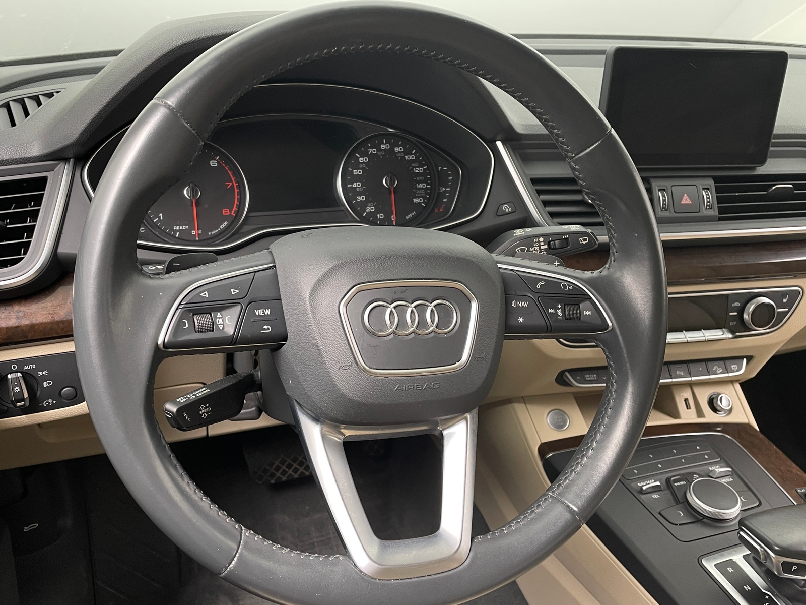 Thumbnail: 2020 Audi Q5 - 4