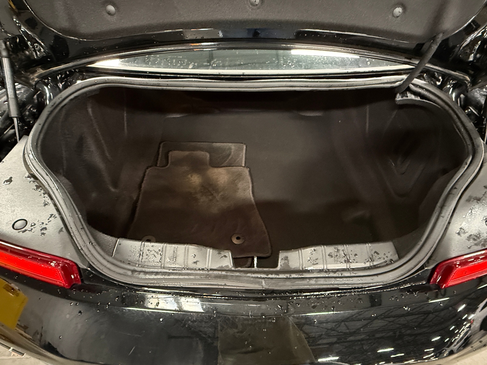 Thumbnail: 2018 Chevrolet Camaro - 5