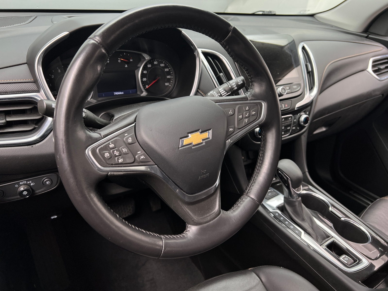 Thumbnail: 2022 Chevrolet Equinox - 4