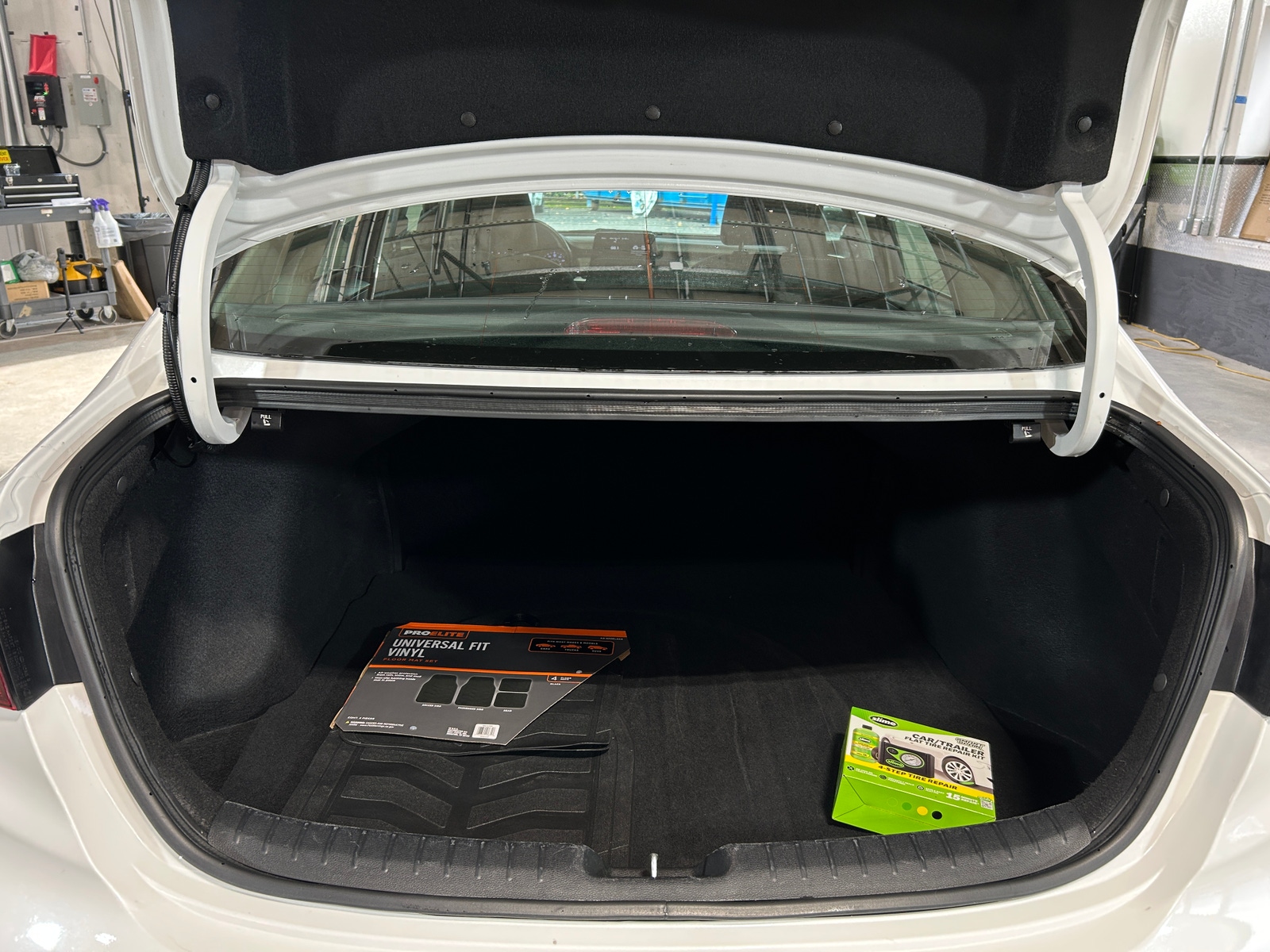 Thumbnail: 2024 Kia Forte - 7