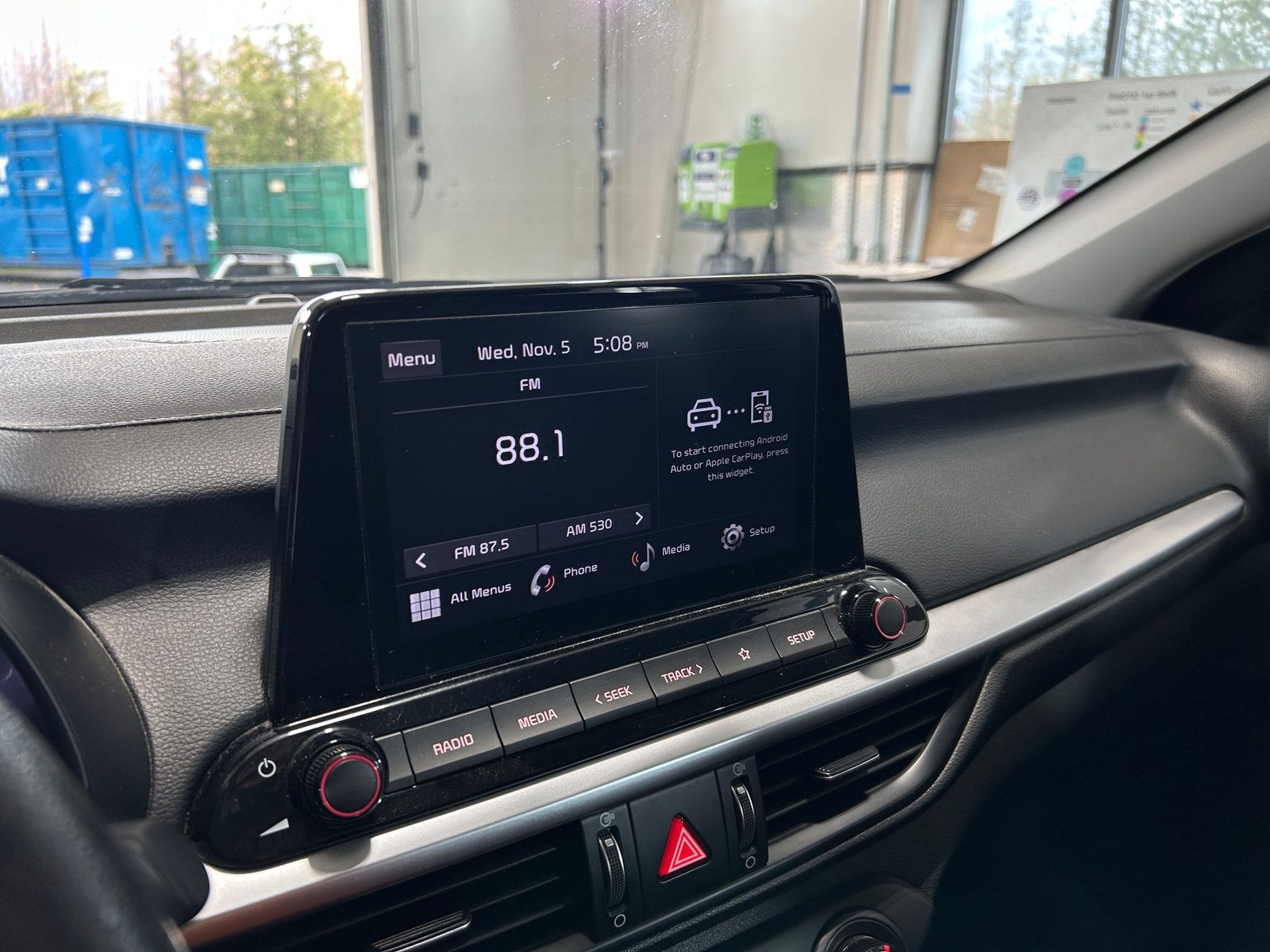 Thumbnail: 2024 Kia Forte - 4