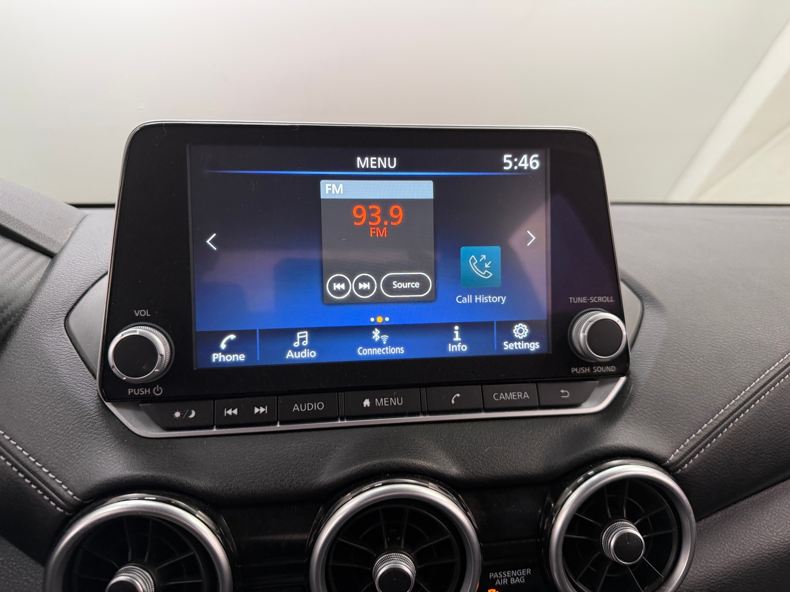 Thumbnail: 2021 Nissan Sentra - 4