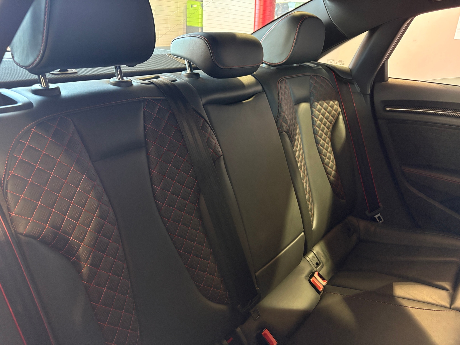 Thumbnail: 2018 Audi RS 3 - 5