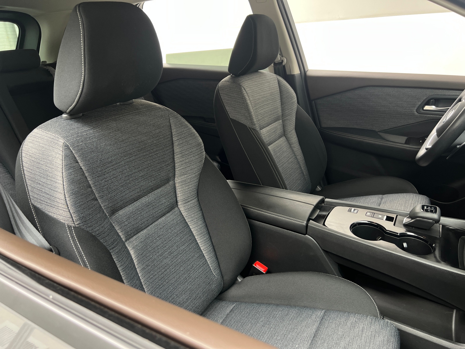 Thumbnail: 2021 Nissan Rogue - 2