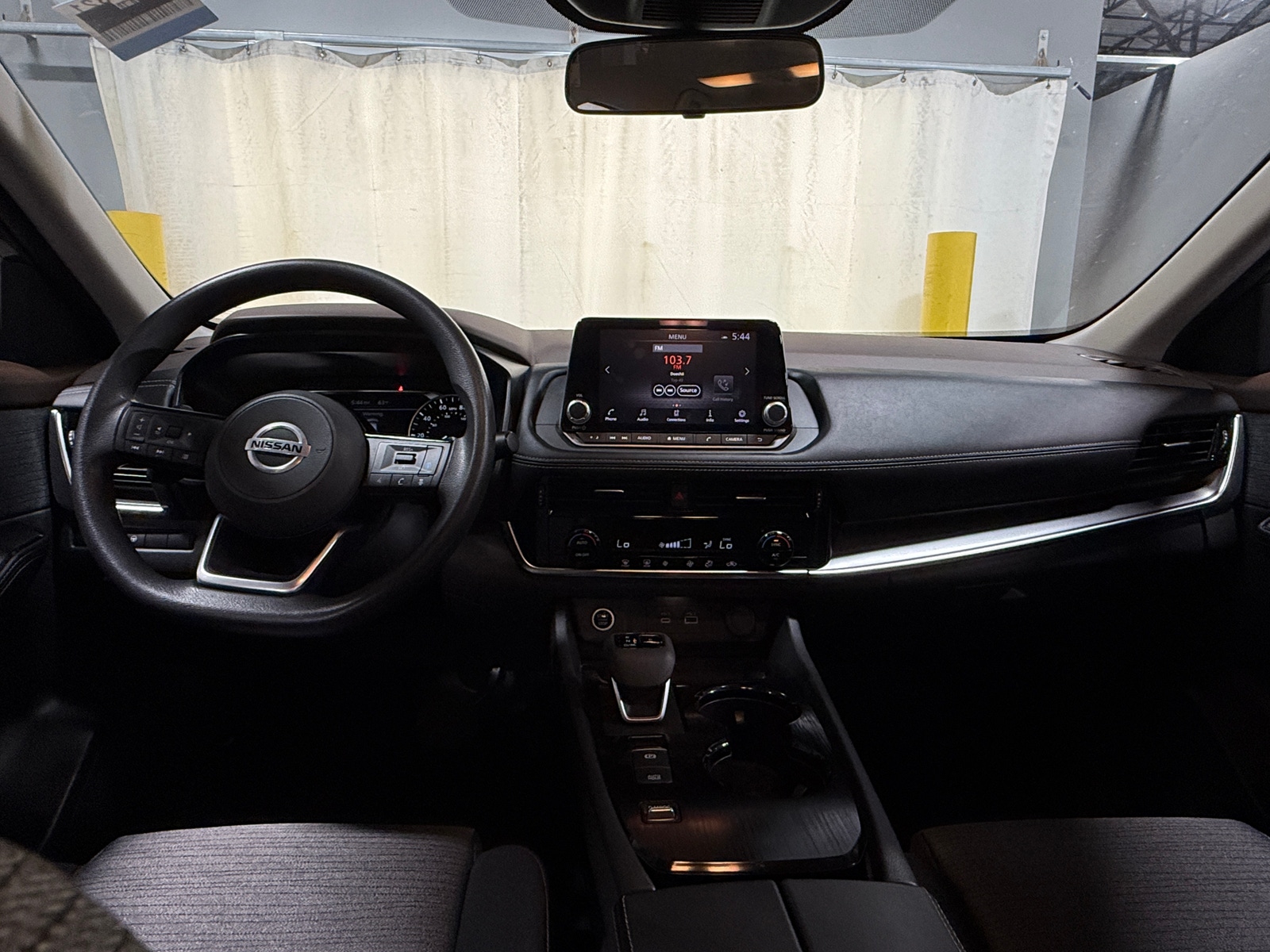 Thumbnail: 2021 Nissan Rogue - 3