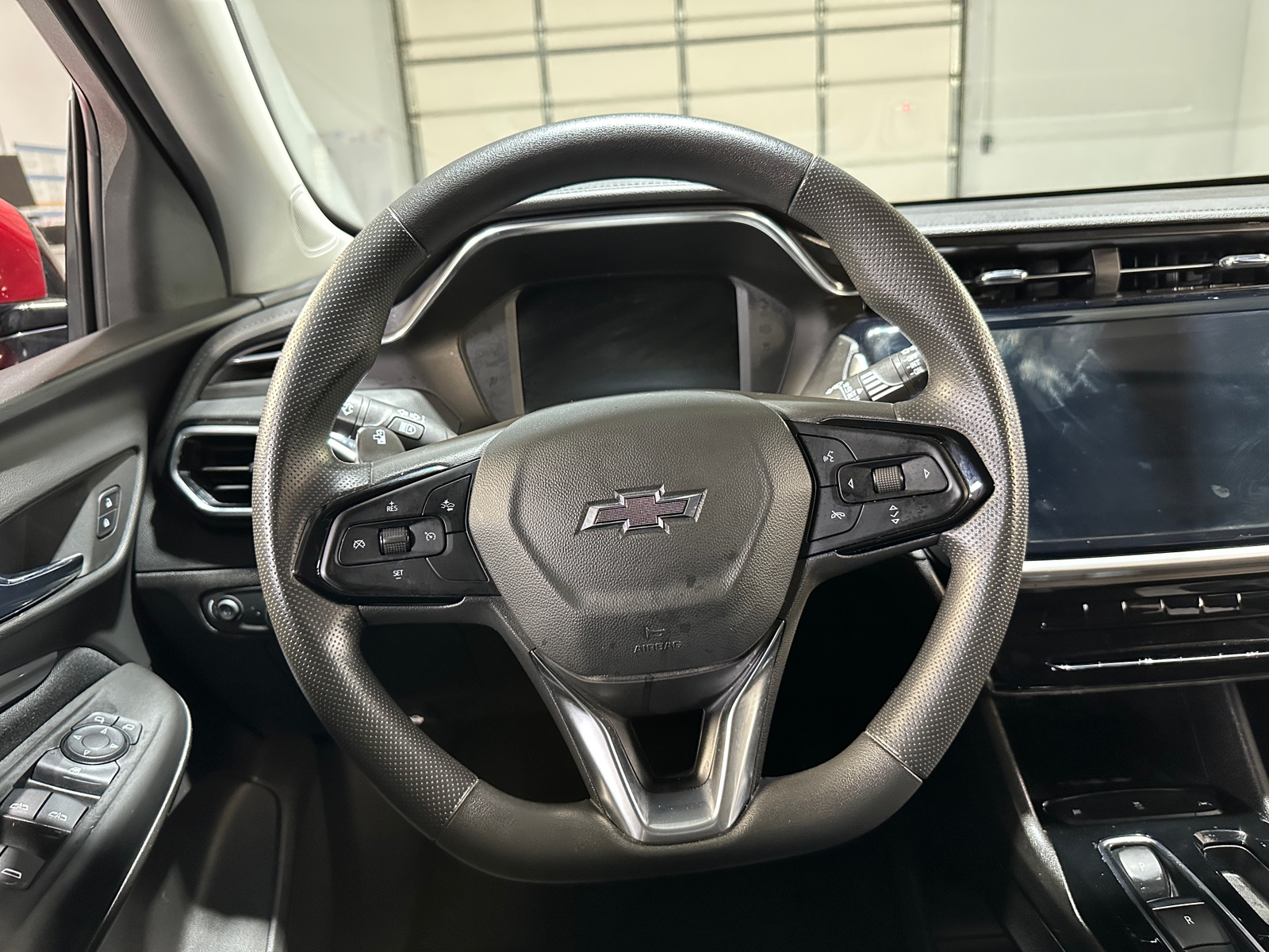 Thumbnail: 2022 Chevrolet Bolt EUV - 5