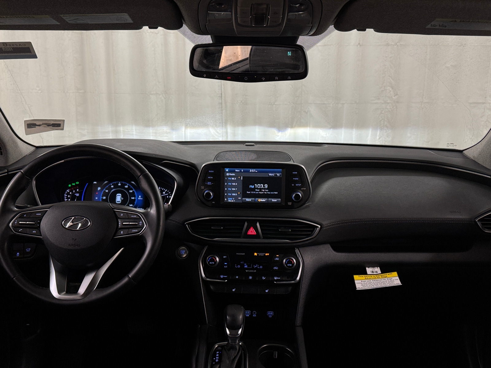 Thumbnail: 2019 Hyundai Santa Fe - 2