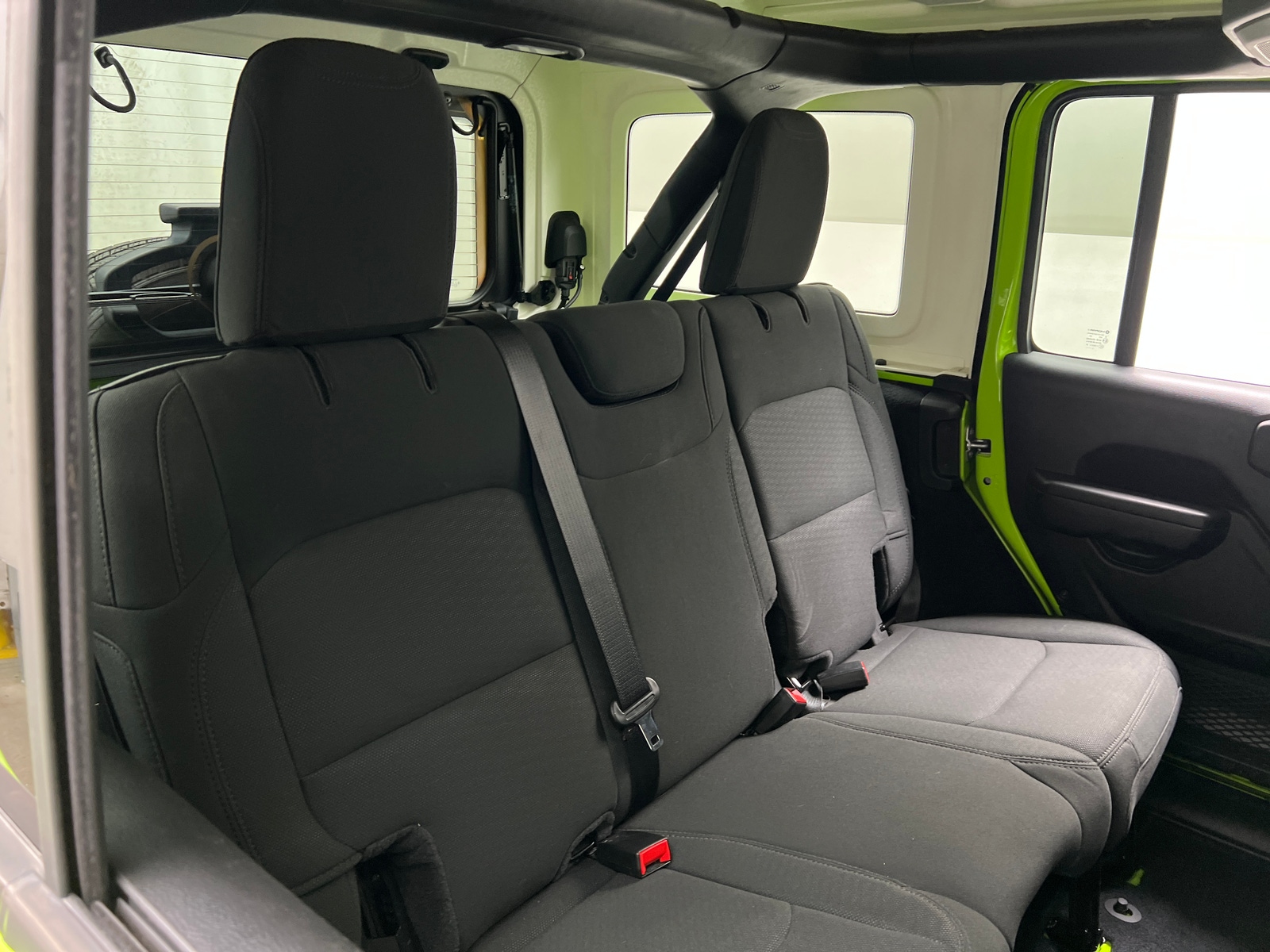 Thumbnail: 2021 Jeep Wrangler - 6