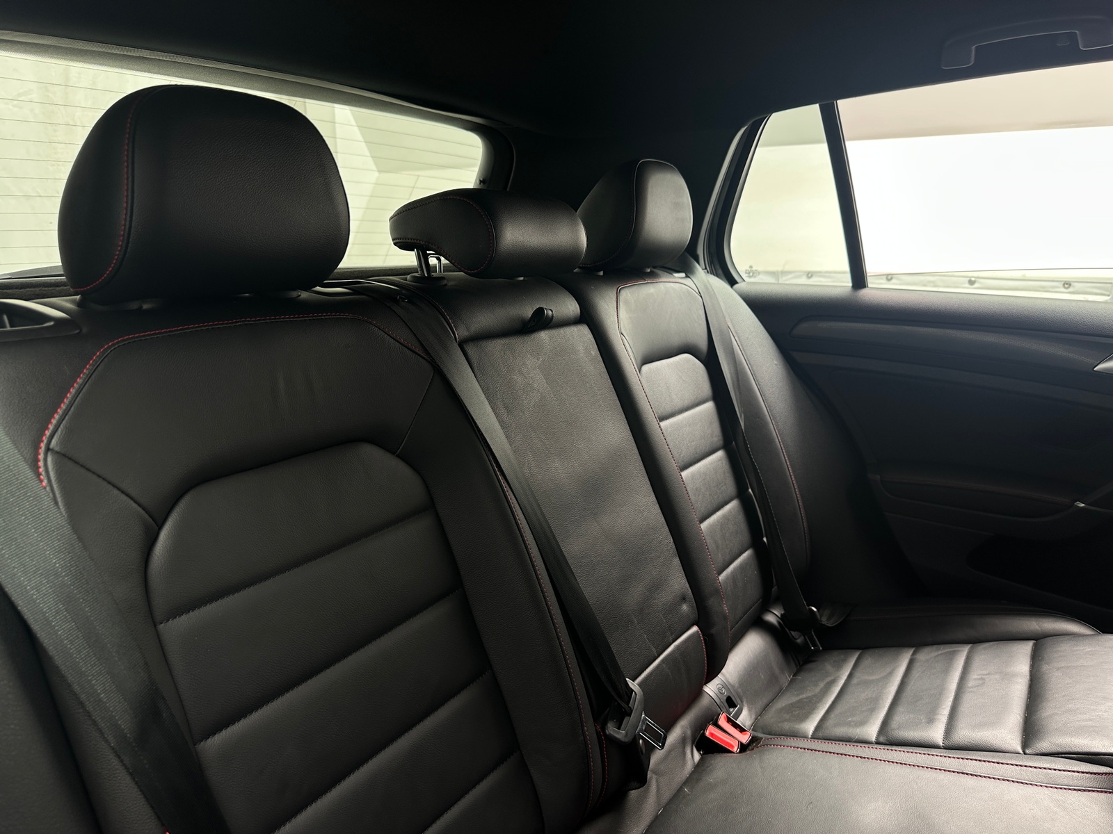 Thumbnail: 2019 Volkswagen Golf - 5