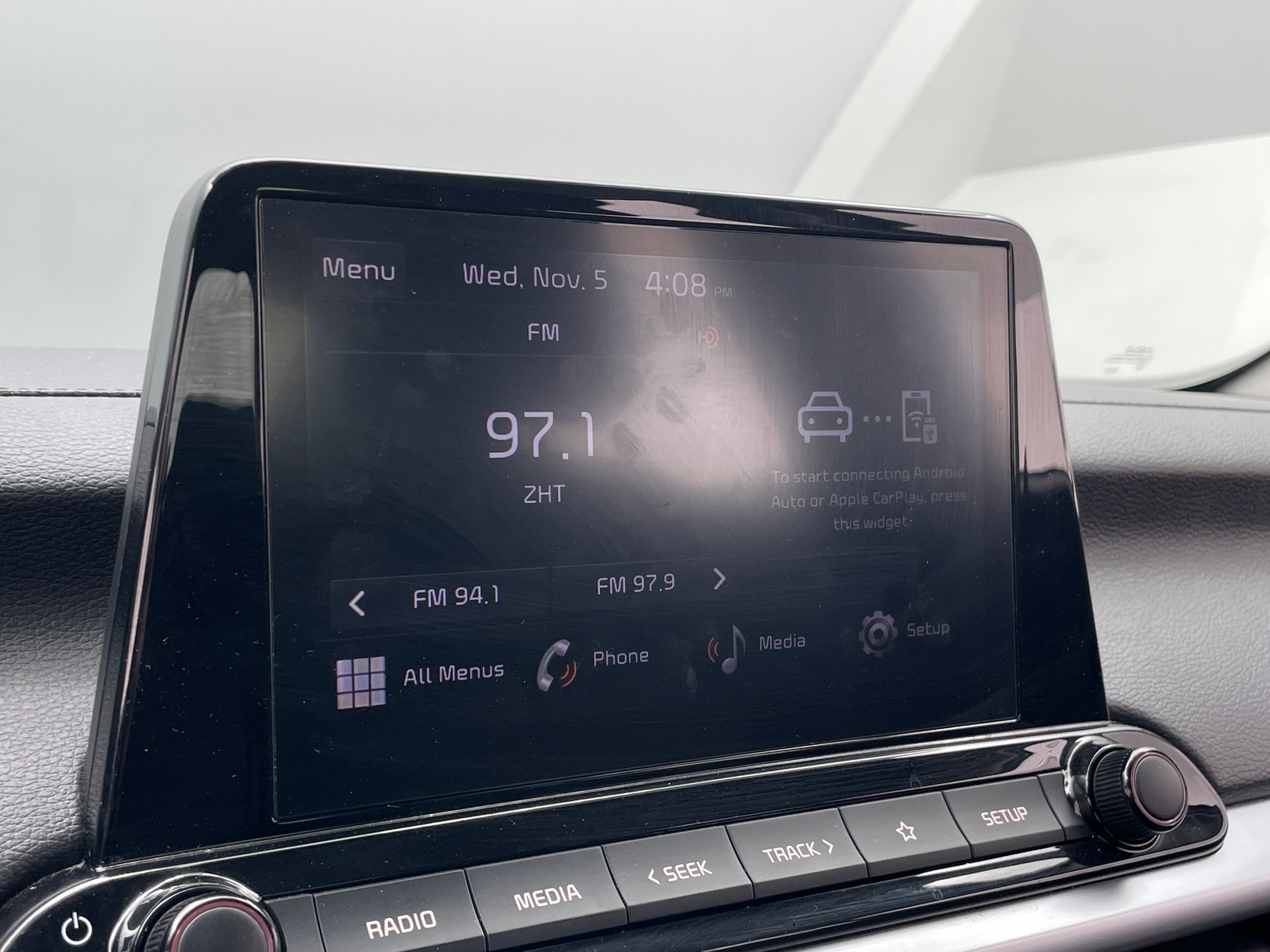 Thumbnail: 2024 Kia Forte - 4