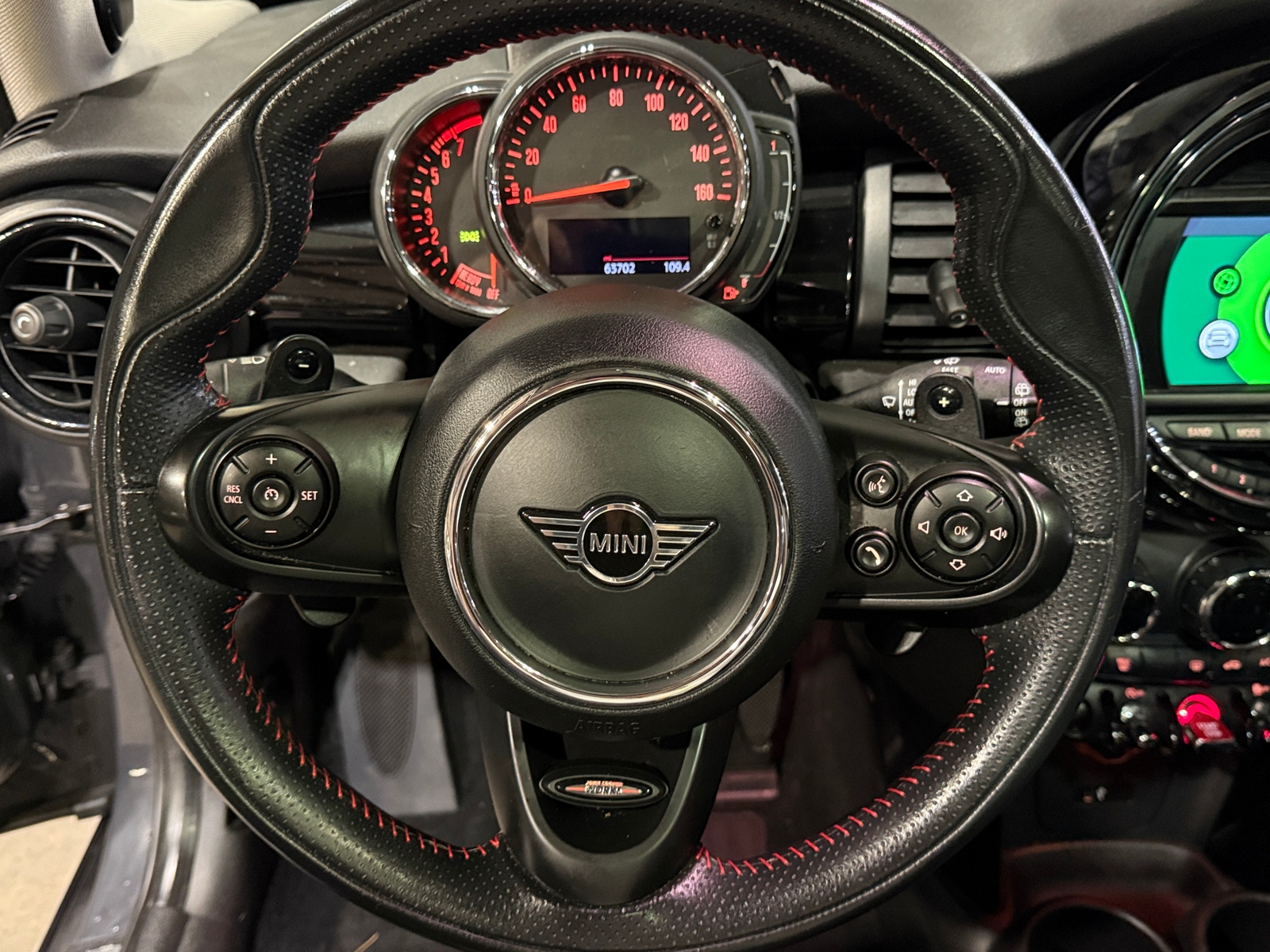 Thumbnail: 2020 MINI Cooper Hardtop - 4