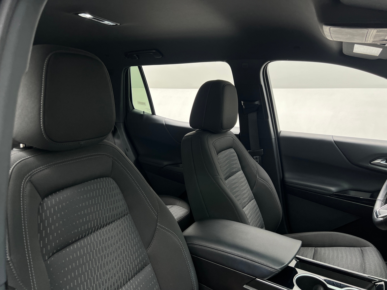 Thumbnail: 2025 Chevrolet Equinox - 2