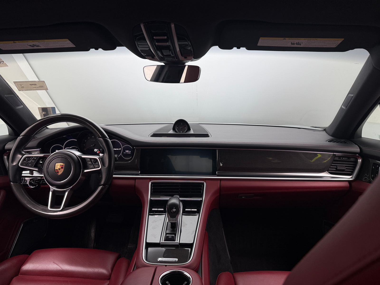 Thumbnail: 2018 Porsche Panamera - 2