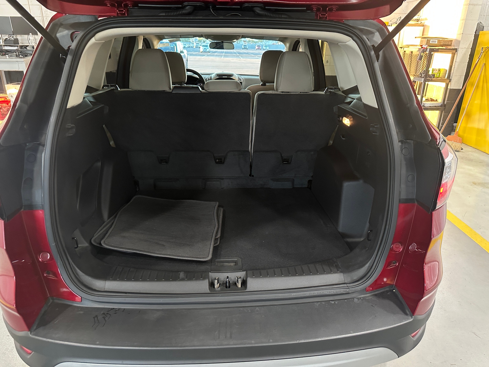 Thumbnail: 2018 Ford Escape - 7