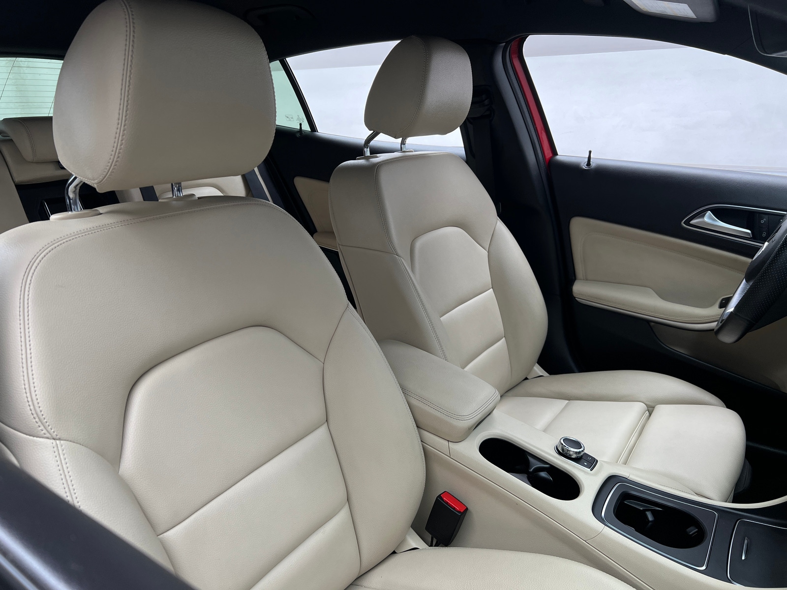 Thumbnail: 2020 Mercedes-Benz GLA - 2