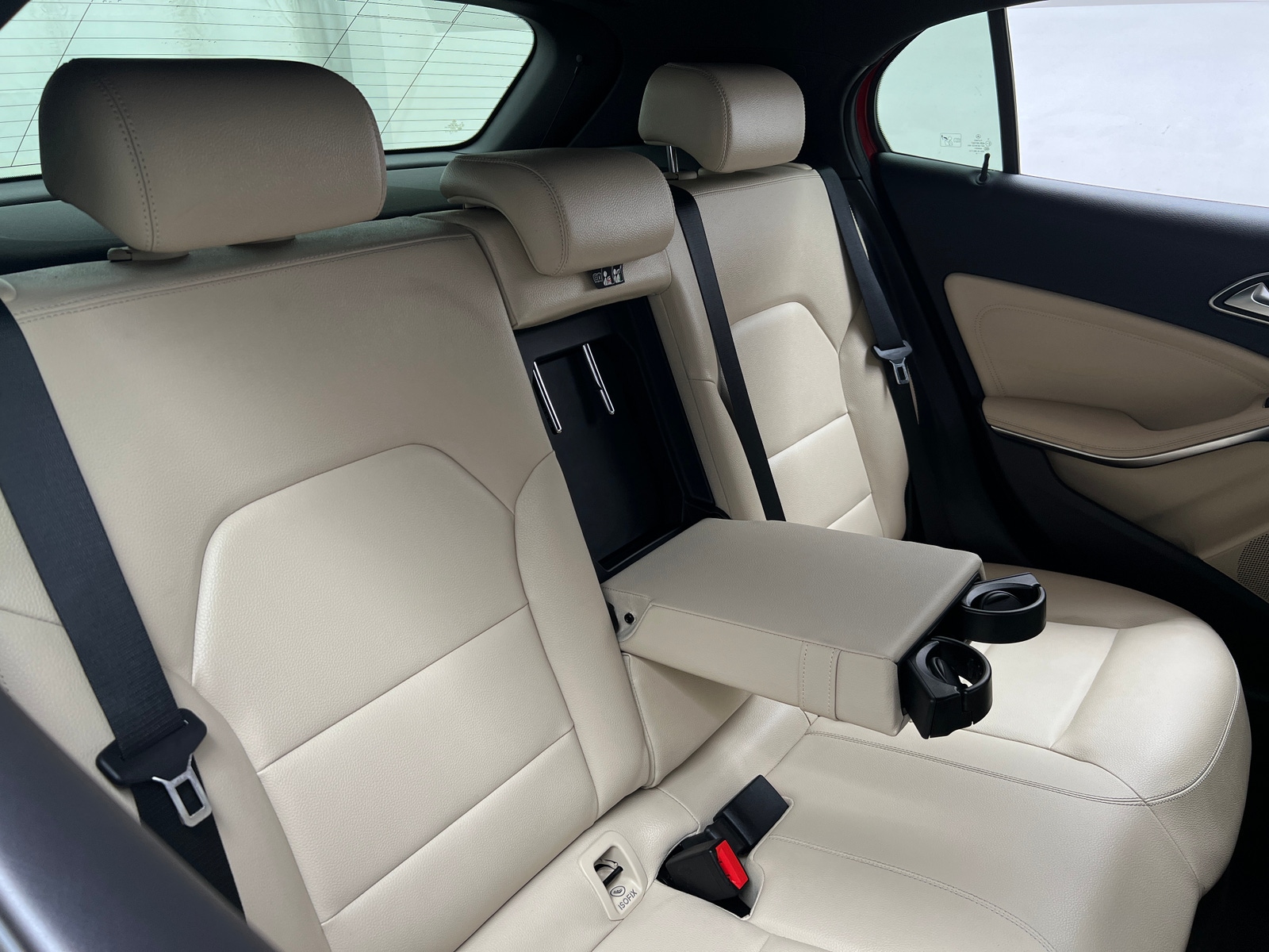 Thumbnail: 2020 Mercedes-Benz GLA - 6