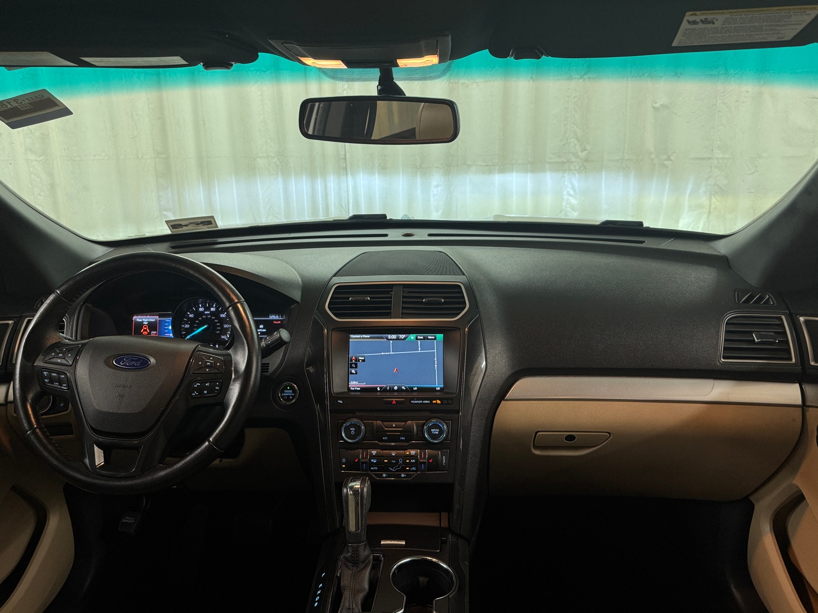 Thumbnail: 2016 Ford Explorer - 2