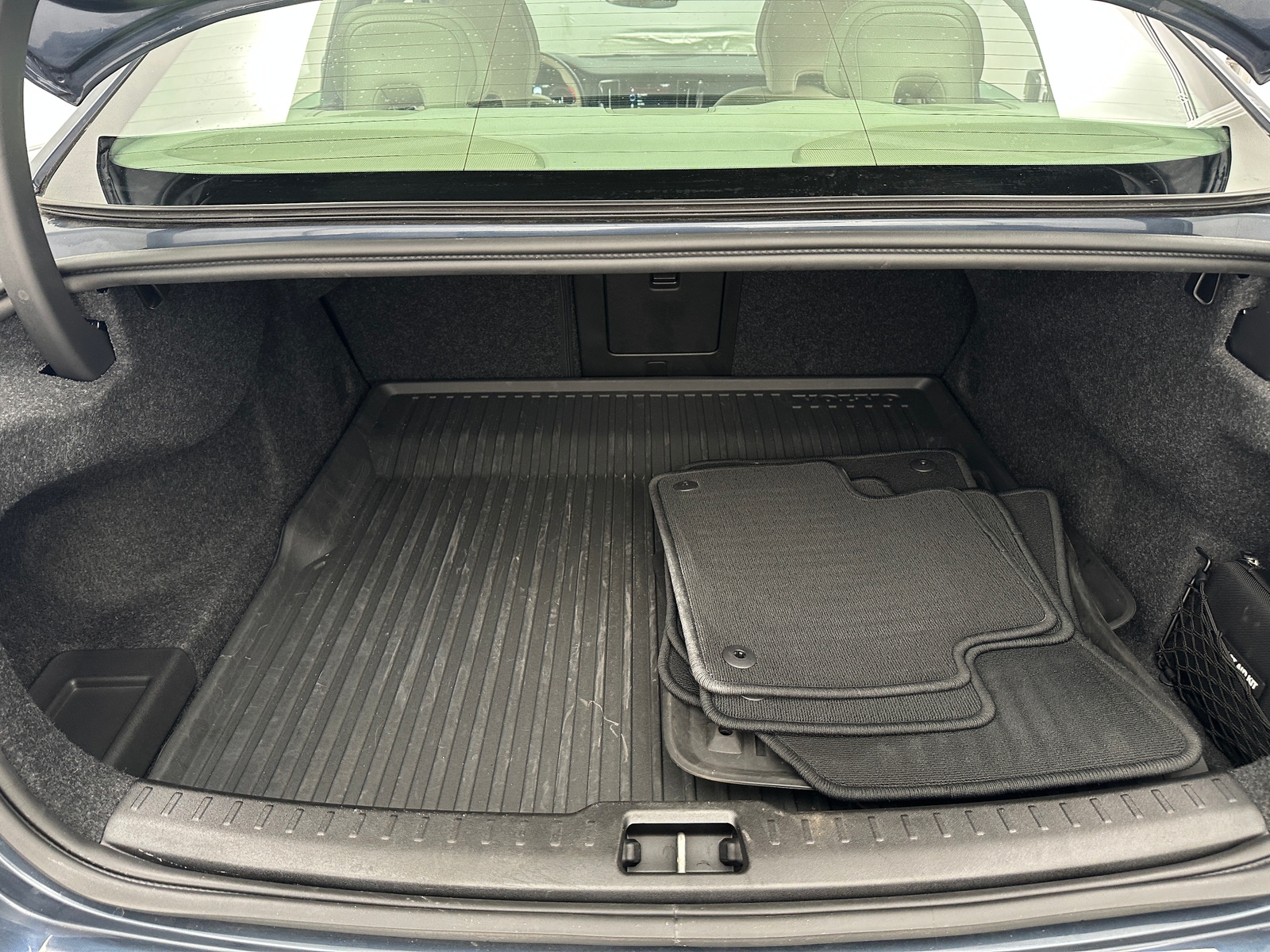 Thumbnail: 2022 Volvo S60 - 6