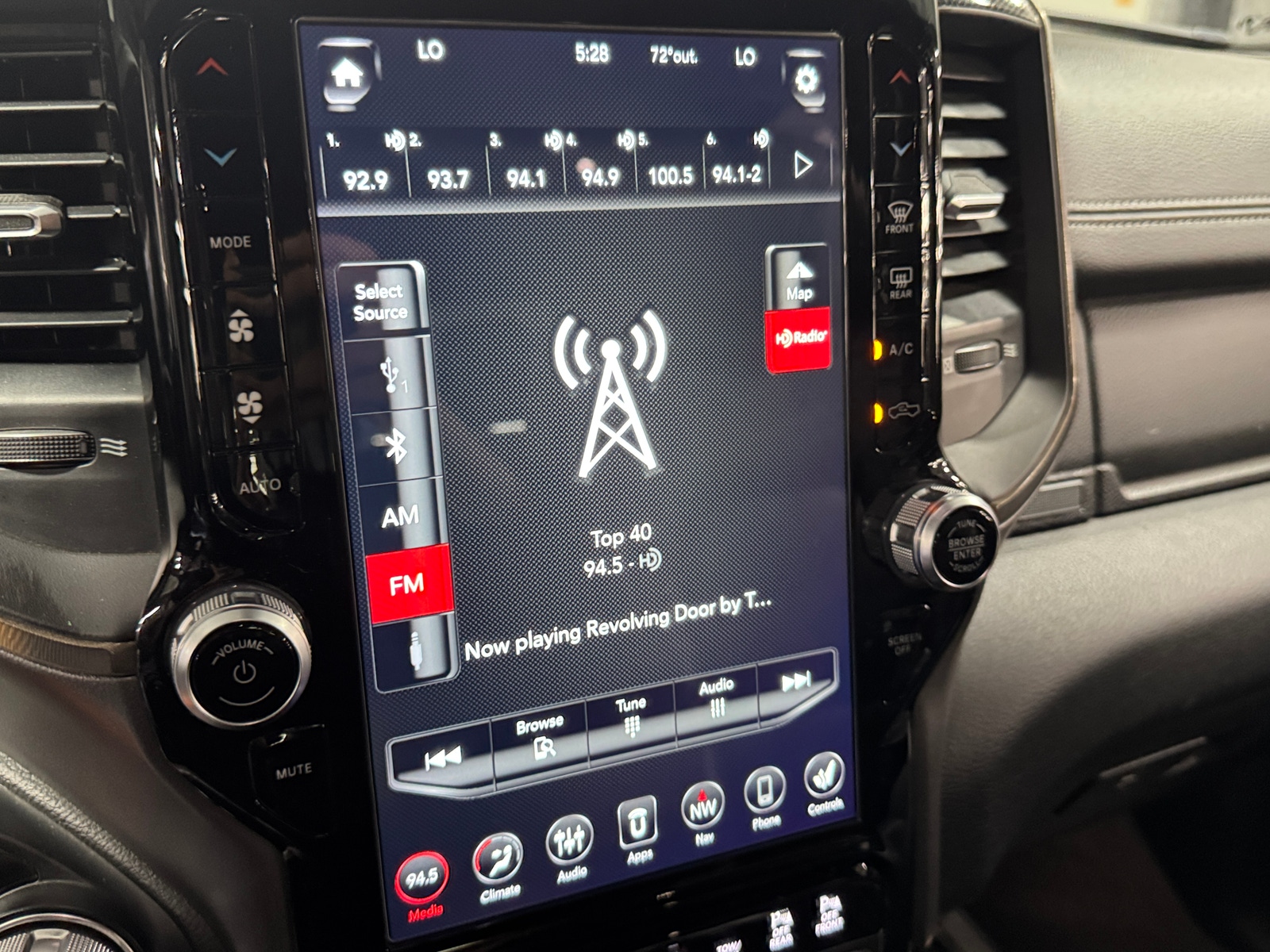 Thumbnail: 2021 RAM 1500 - 3