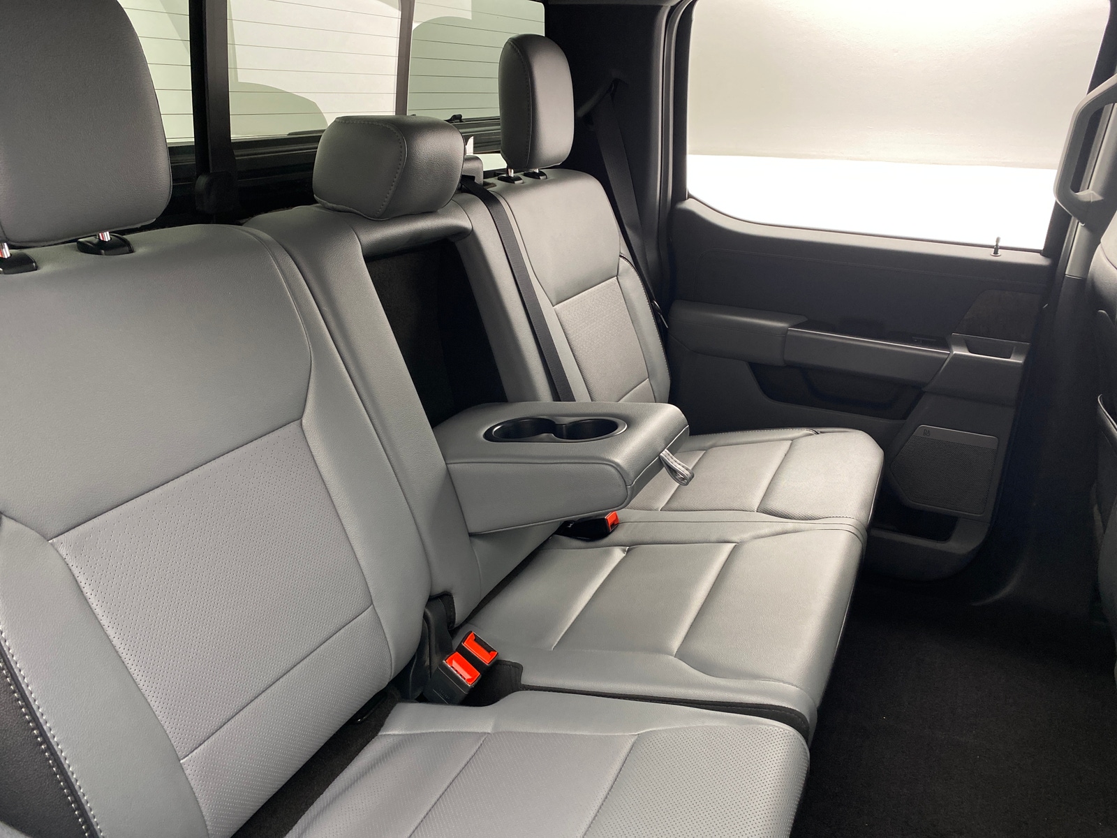 Thumbnail: 2023 Ford Econoline - 5