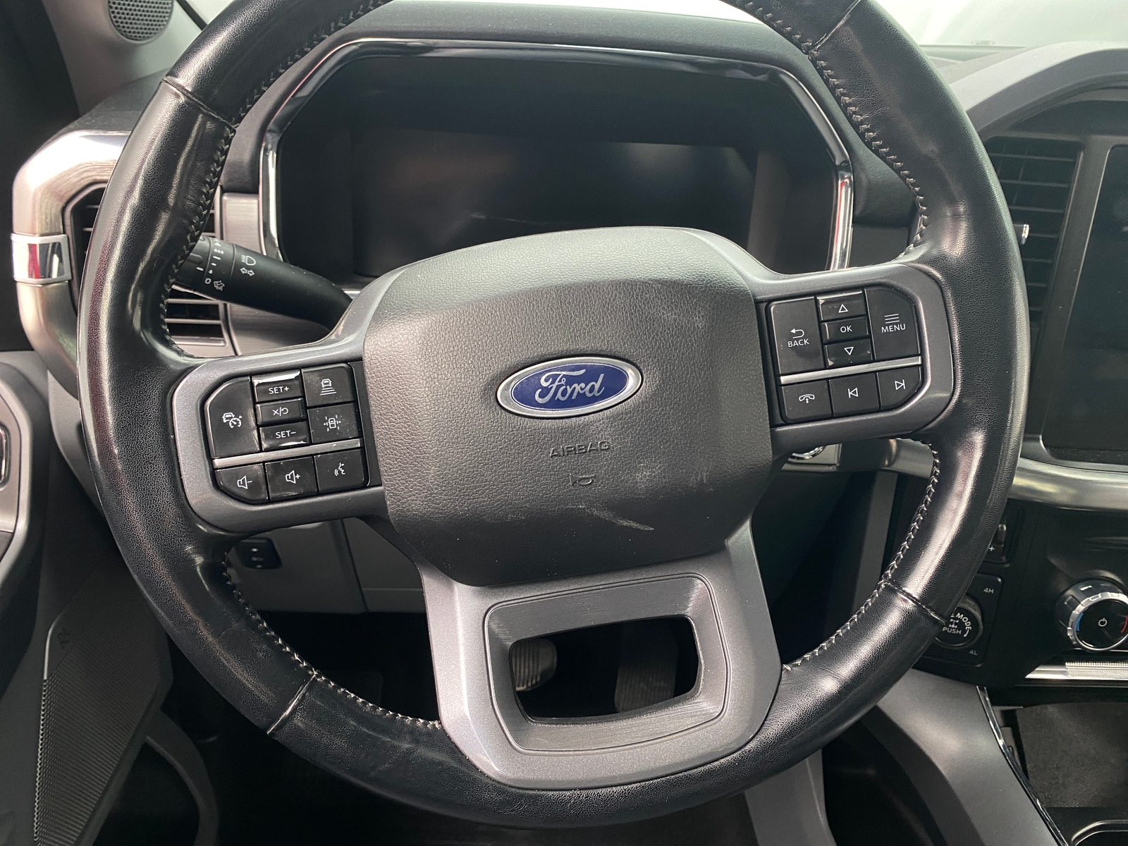 Thumbnail: 2023 Ford Econoline - 4