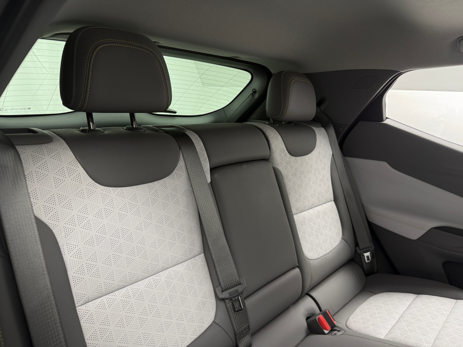 Thumbnail: 2022 Chevrolet Bolt EUV - 5