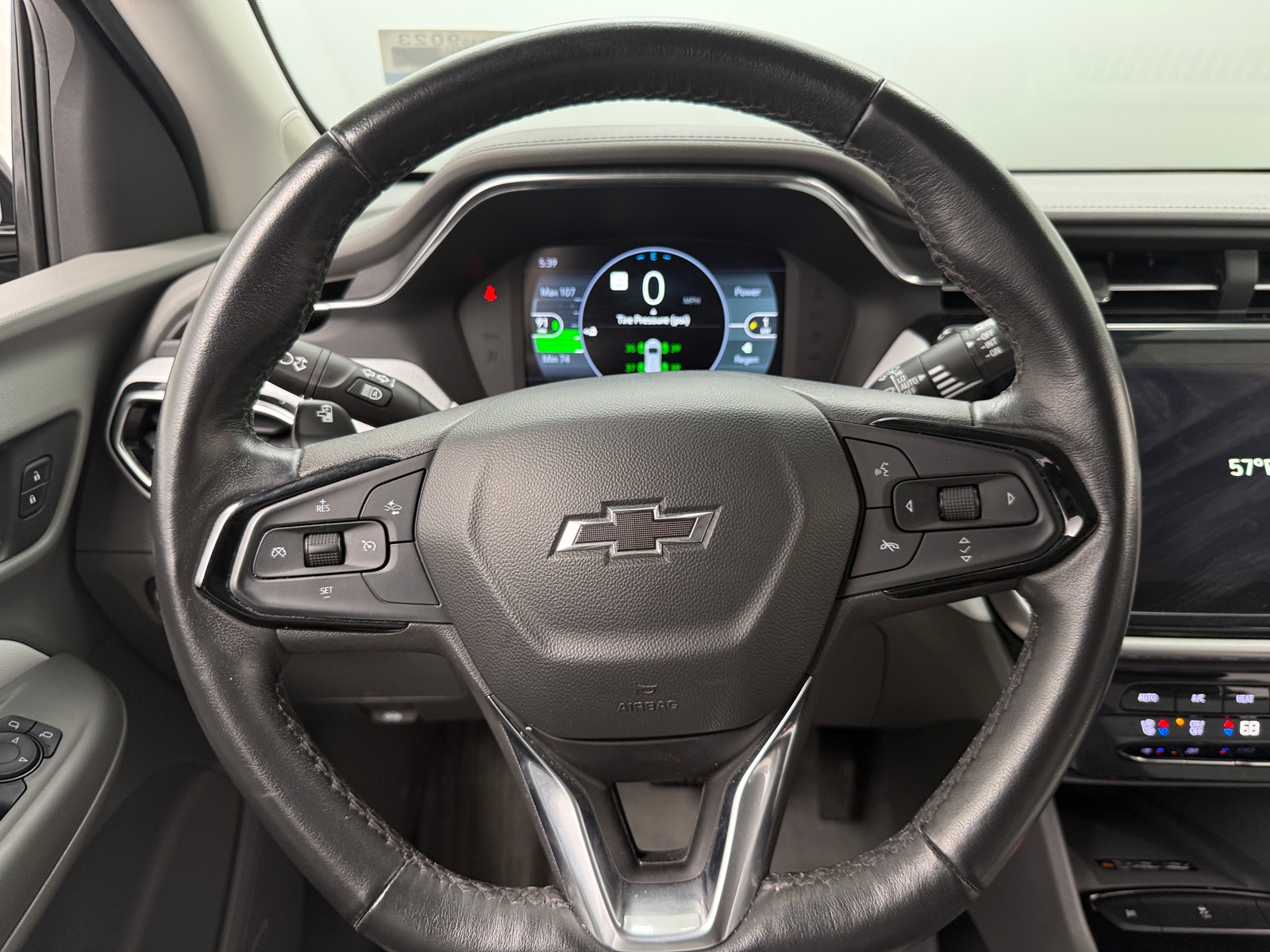 Thumbnail: 2022 Chevrolet Bolt EUV - 4