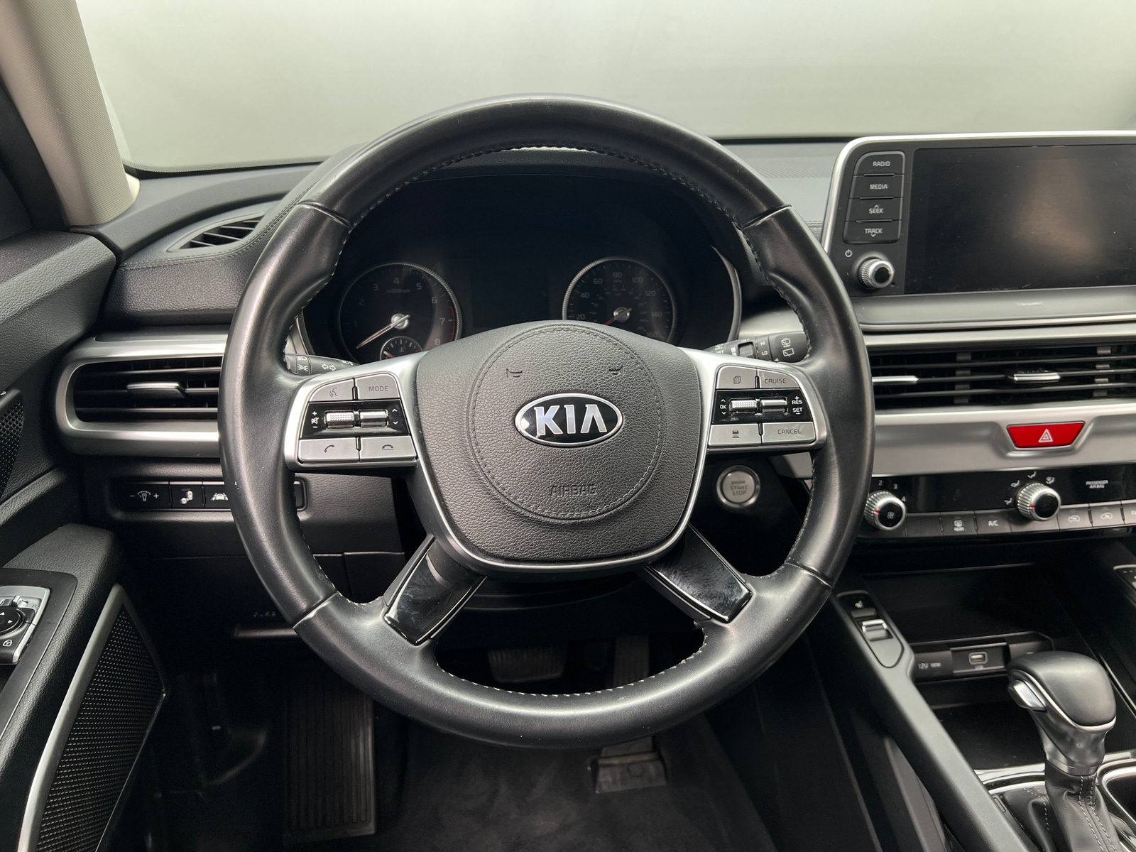 Thumbnail: 2021 Kia Telluride - 4